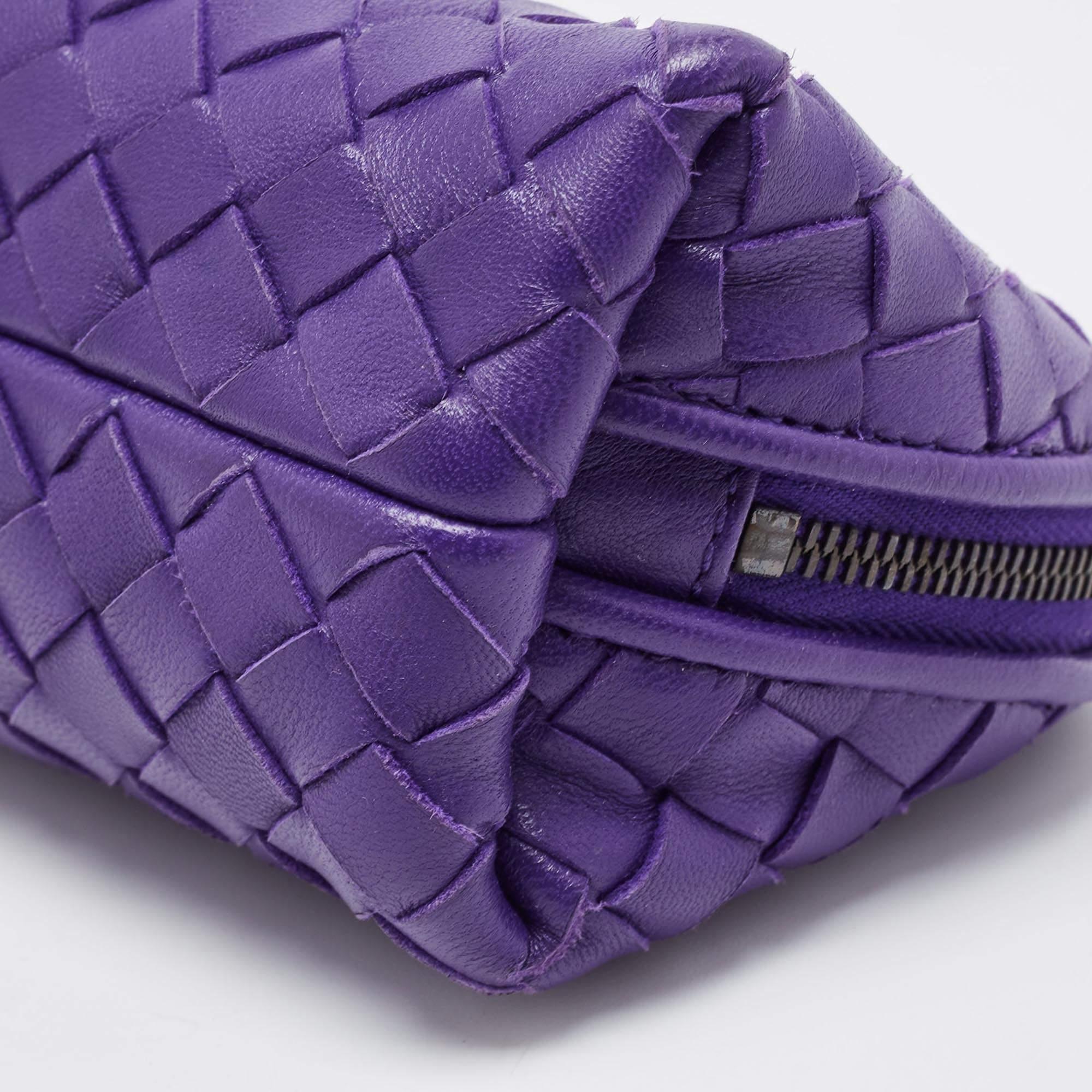 Bottega Veneta Purple Intrecciato Leather Zip Purse For Sale 6