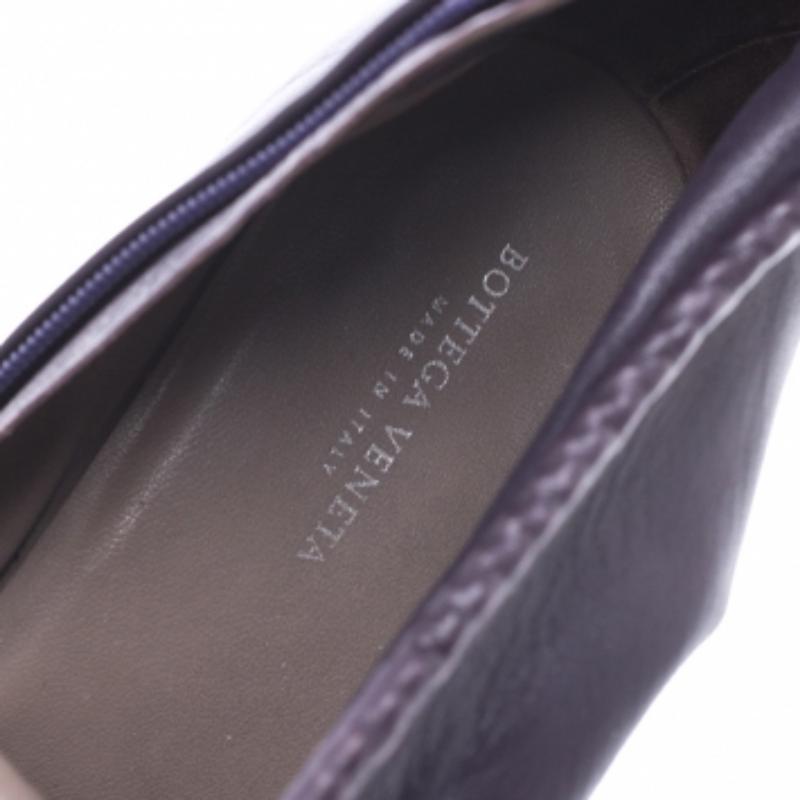 Bottega Veneta Purple Leather Ankle Boots Size 38 en vente 2