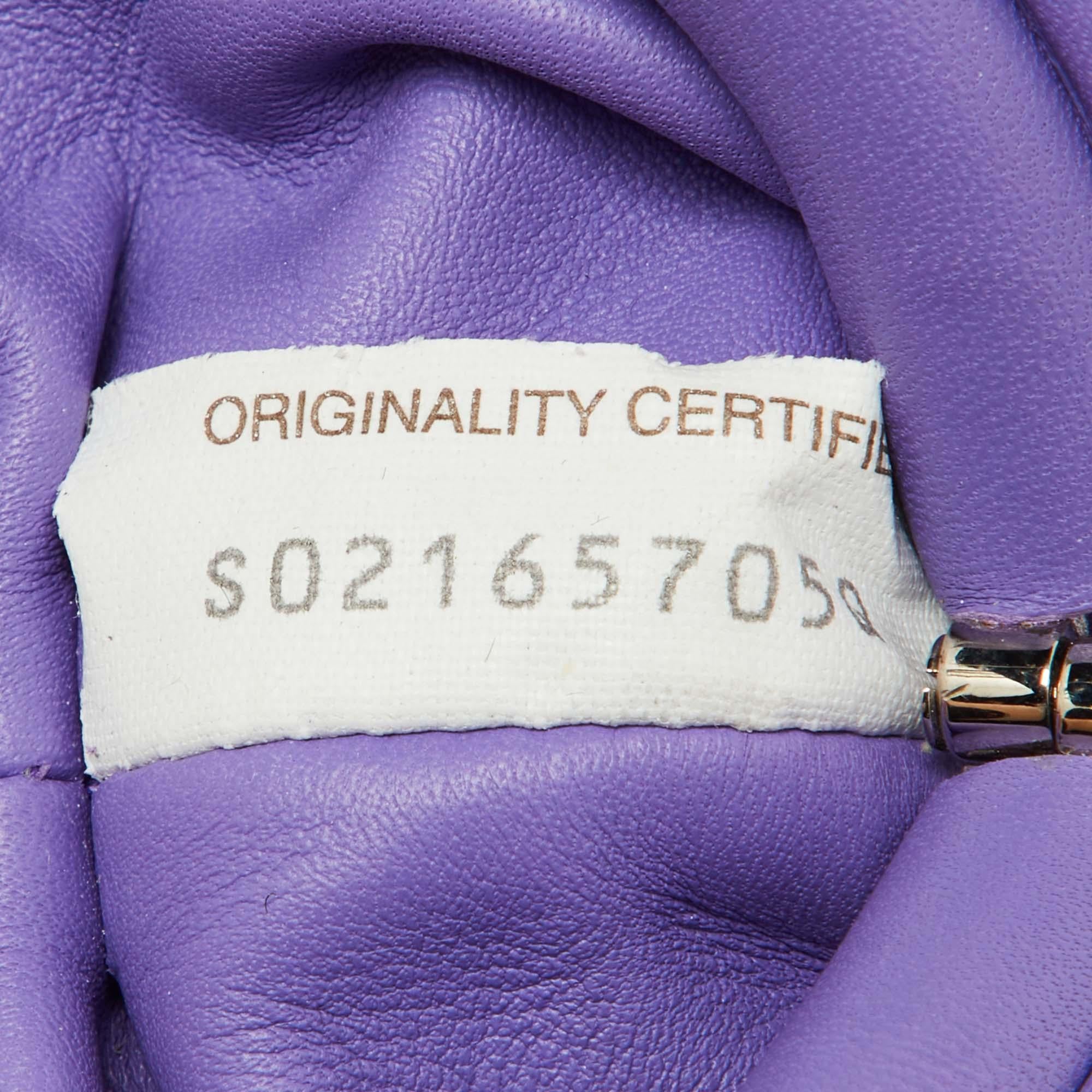 Bottega Veneta Portamonete The Pouch in pelle viola 1