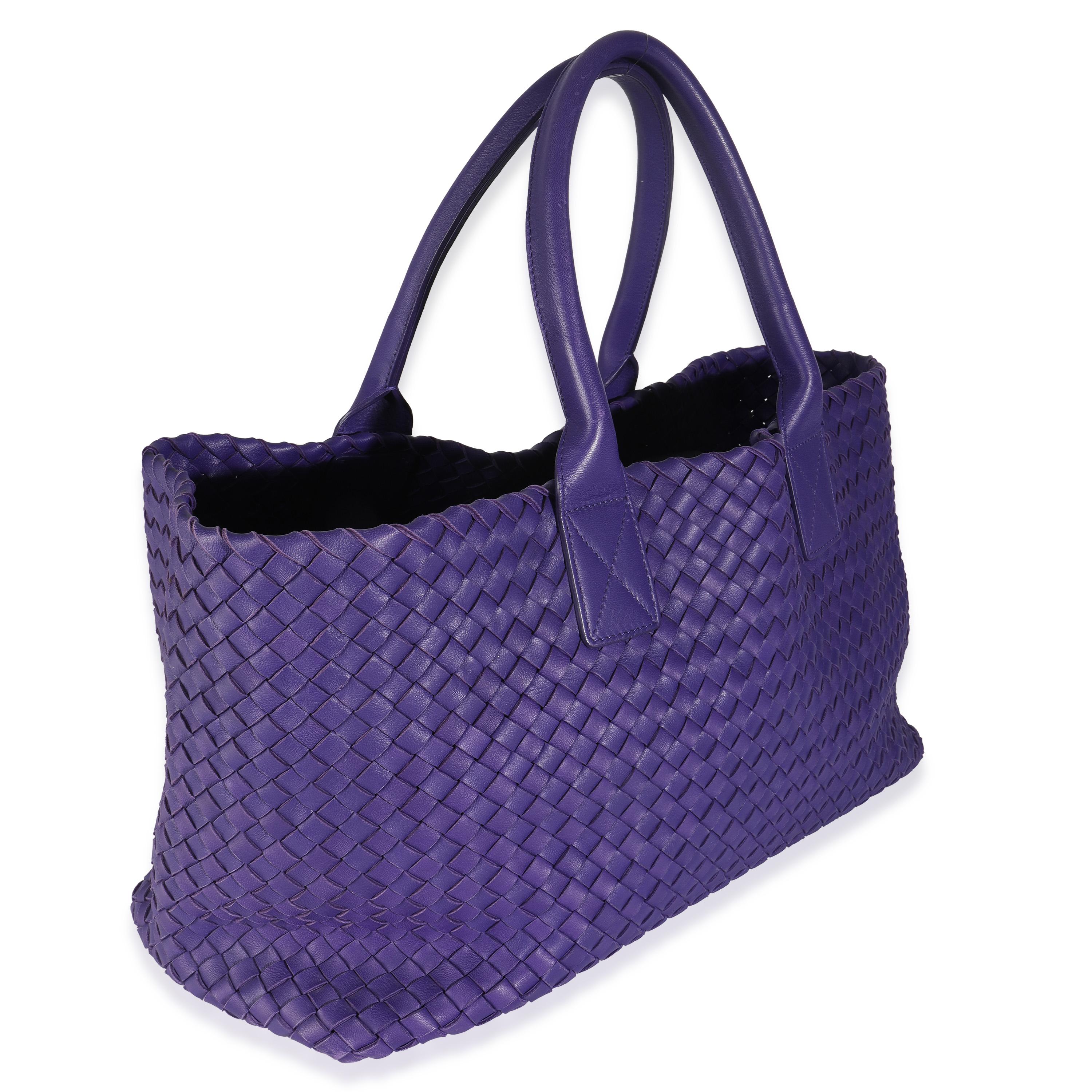 Bottega Veneta Purple Nappa Intrecciato Medium Cabat In Excellent Condition In New York, NY