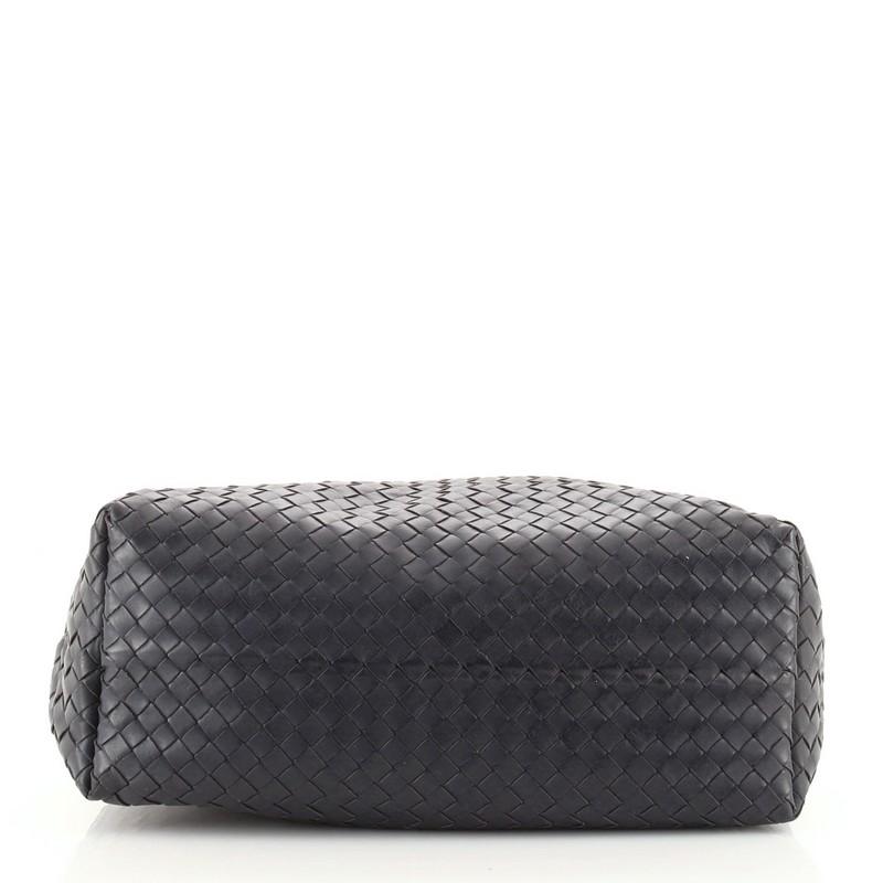 Bottega Veneta Pyramide Hobo Intrecciato Nappa Medium im Zustand „Gut“ in NY, NY