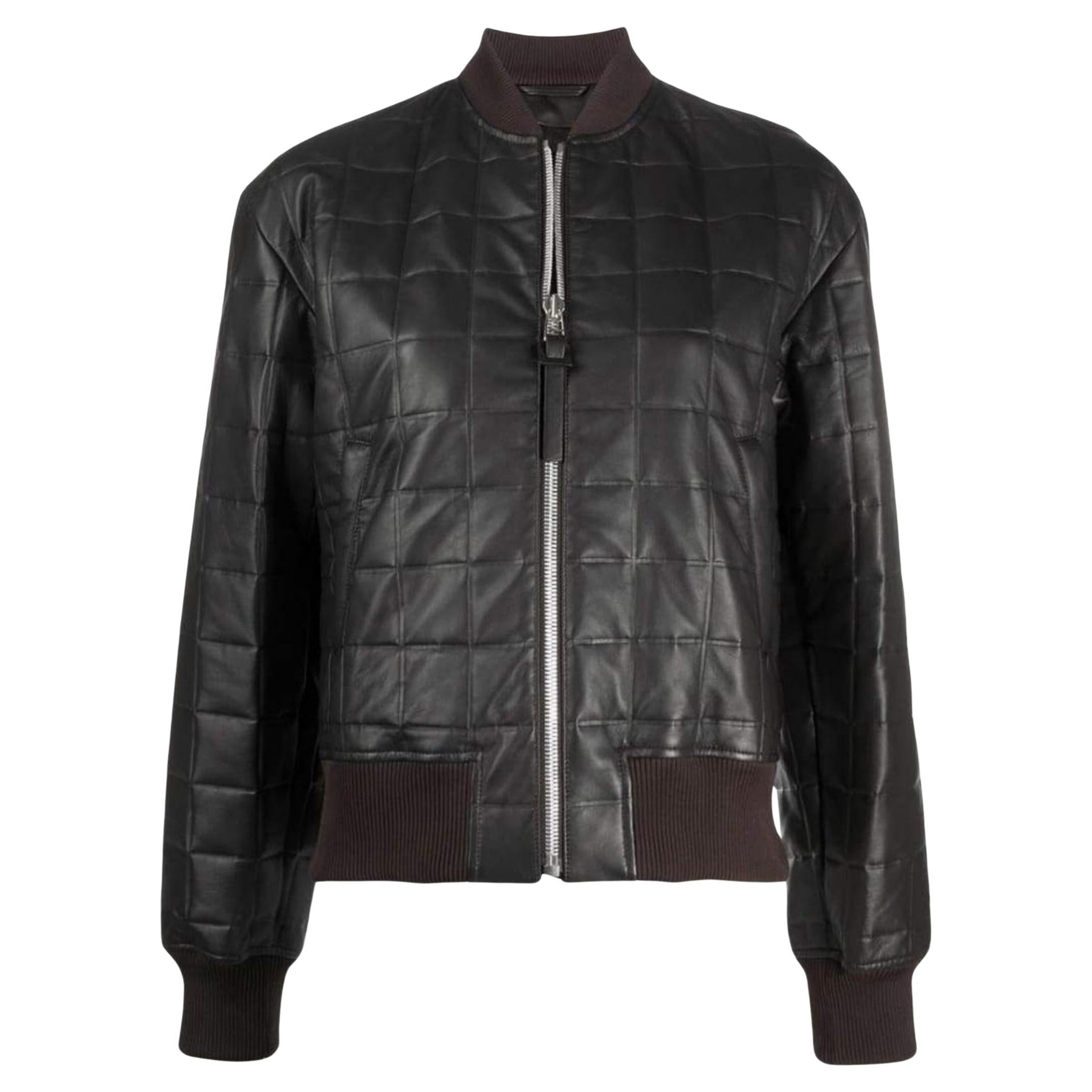 Bottega Veneta Gesteppte Bomberjacke aus Leder IT40 im Angebot