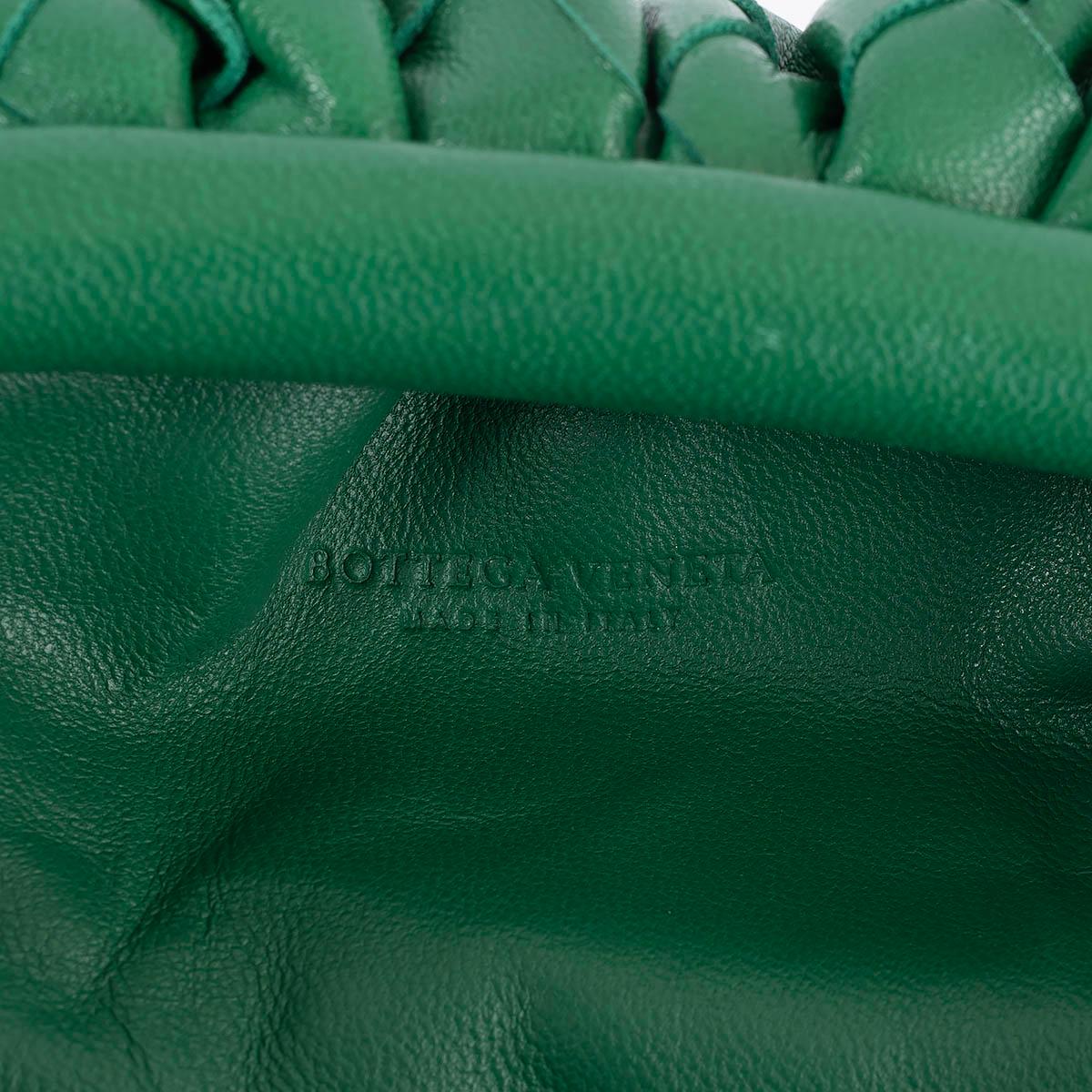 BOTTEGA VENETA Racing green Intrecciato leather MINI POUCH Crossbody Bag 3