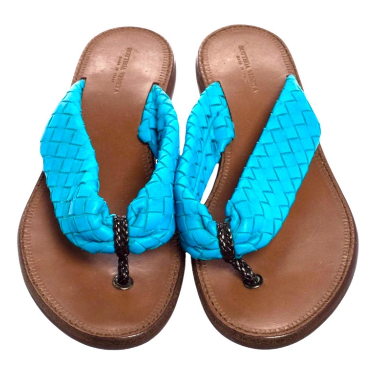 BOTTEGA VENETA Rare Turquoise Aqua Intrecciato Flip Flop  display picture 1