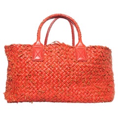 Bottega Veneta, Red cabas tote with pouch