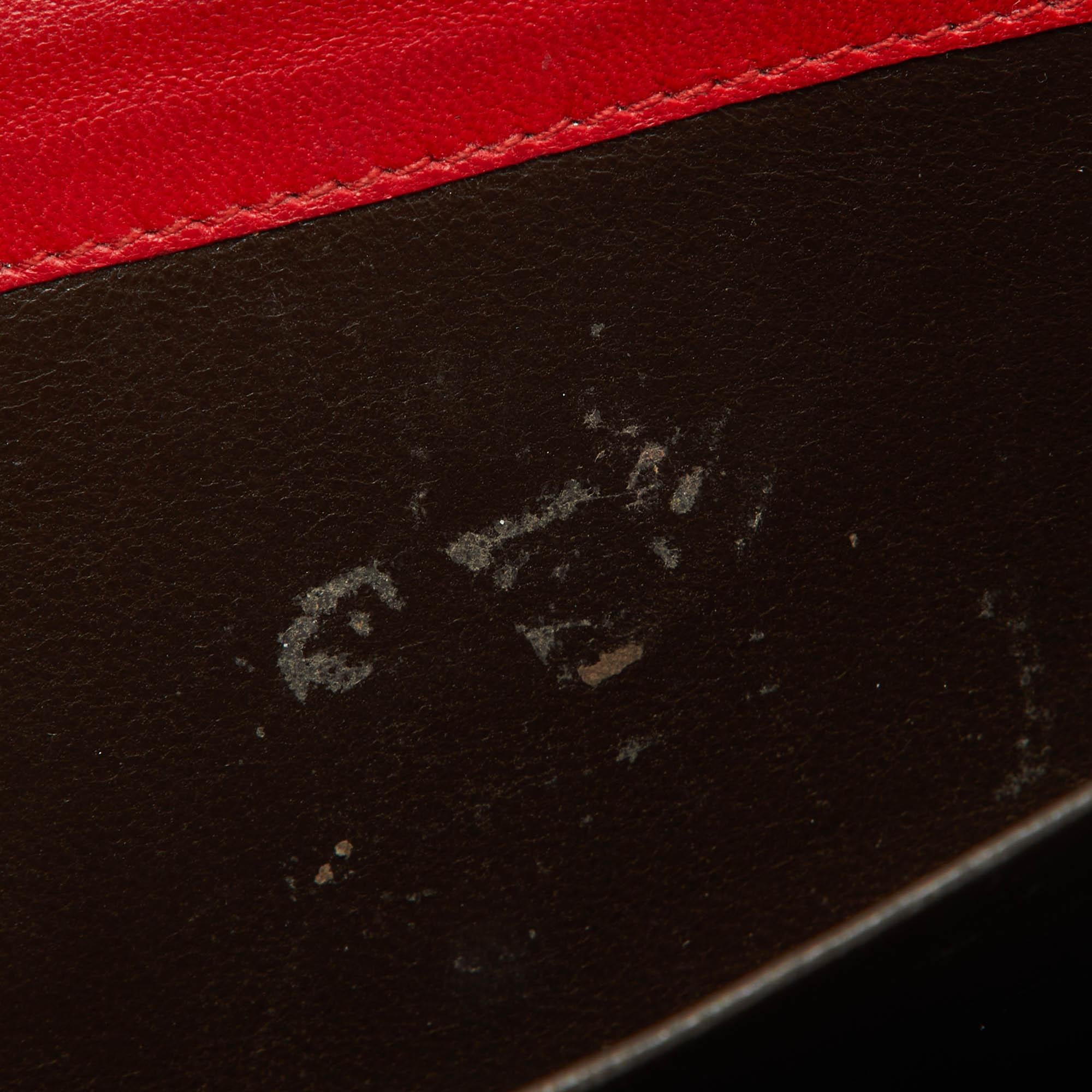 Bottega Veneta Red Intrecciato Leather Flap Continental Wallet For Sale 4