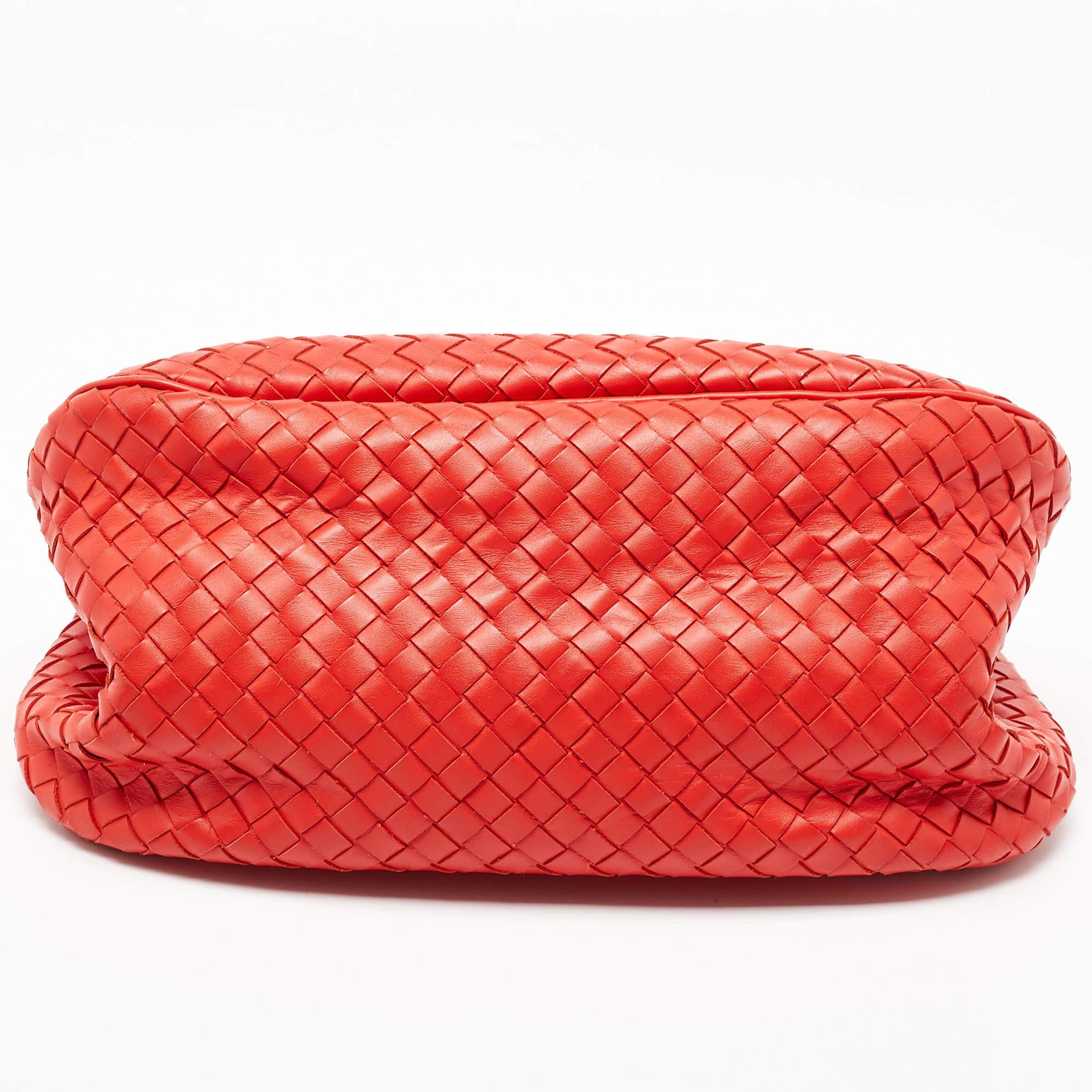 Bottega Veneta Red Intrecciato Leather Garda Tote 1