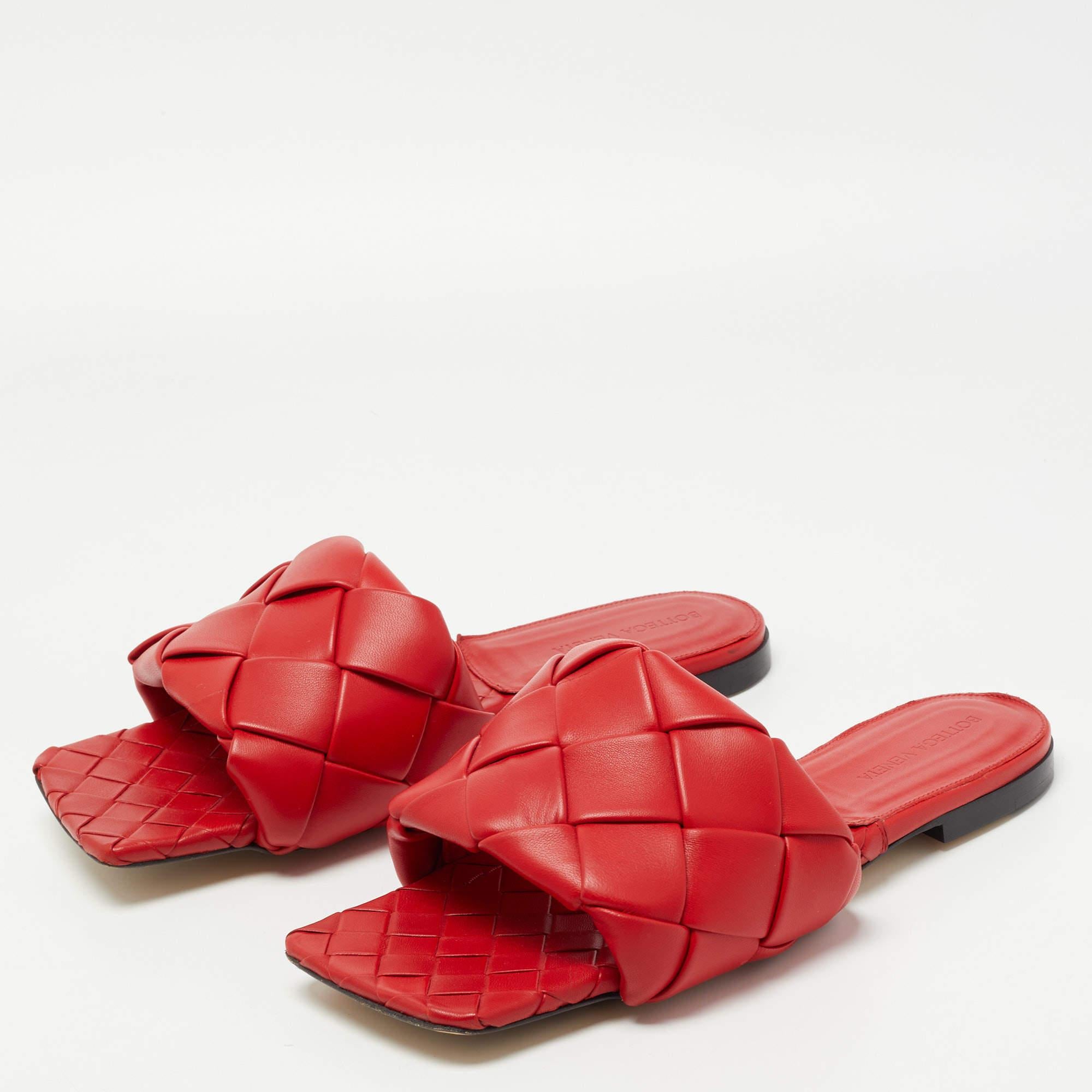 Bottega Veneta Red Intrecciato Leather Lido Slide Flats Size 40 1