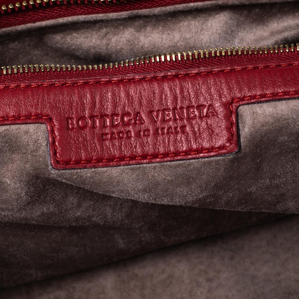 Bottega Veneta Red Intrecciato Leather Maxi Veneta Hobo 4