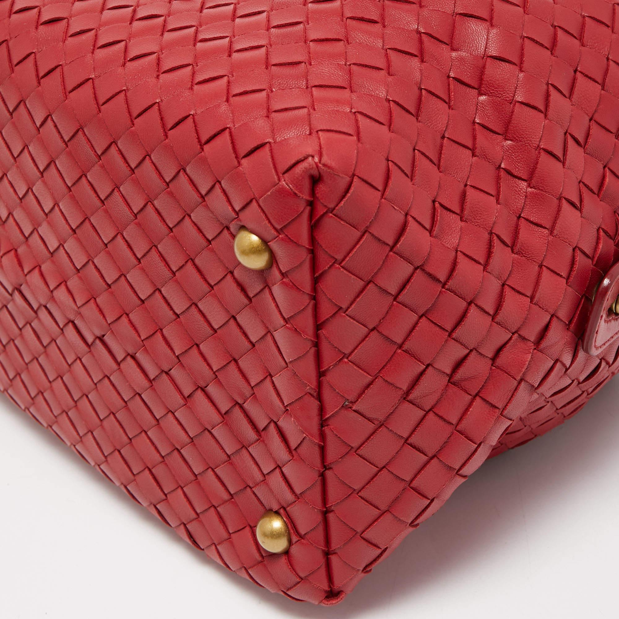 Bottega Veneta Red Intrecciato Leather Montaigne Satchel 11