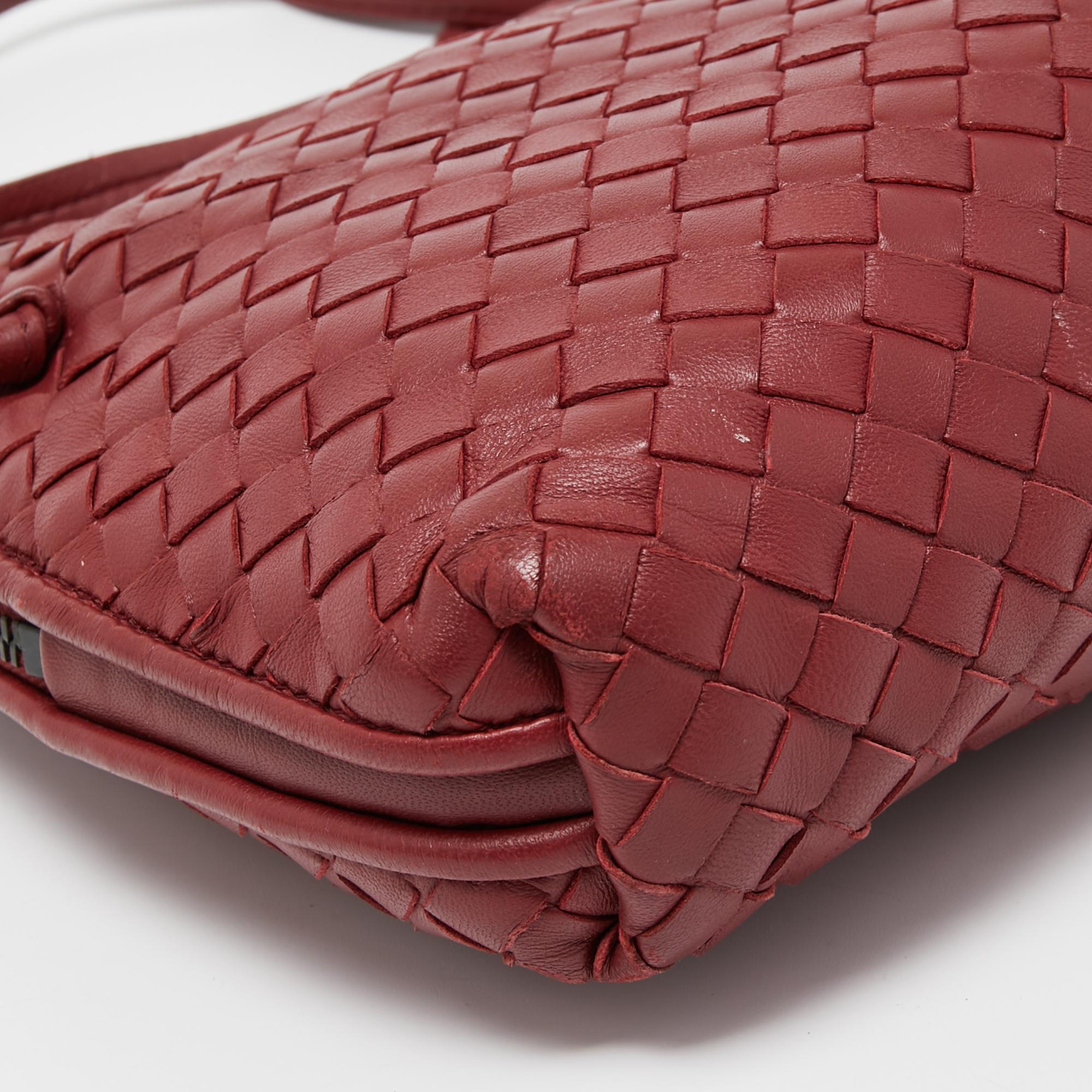 Bottega Veneta Red Intrecciato Leather Nodini Crossbody Bag 8