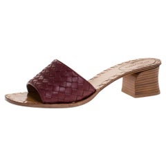 Bottega Veneta Red Intrecciato Leather Ravello Slide Sandals Size 40
