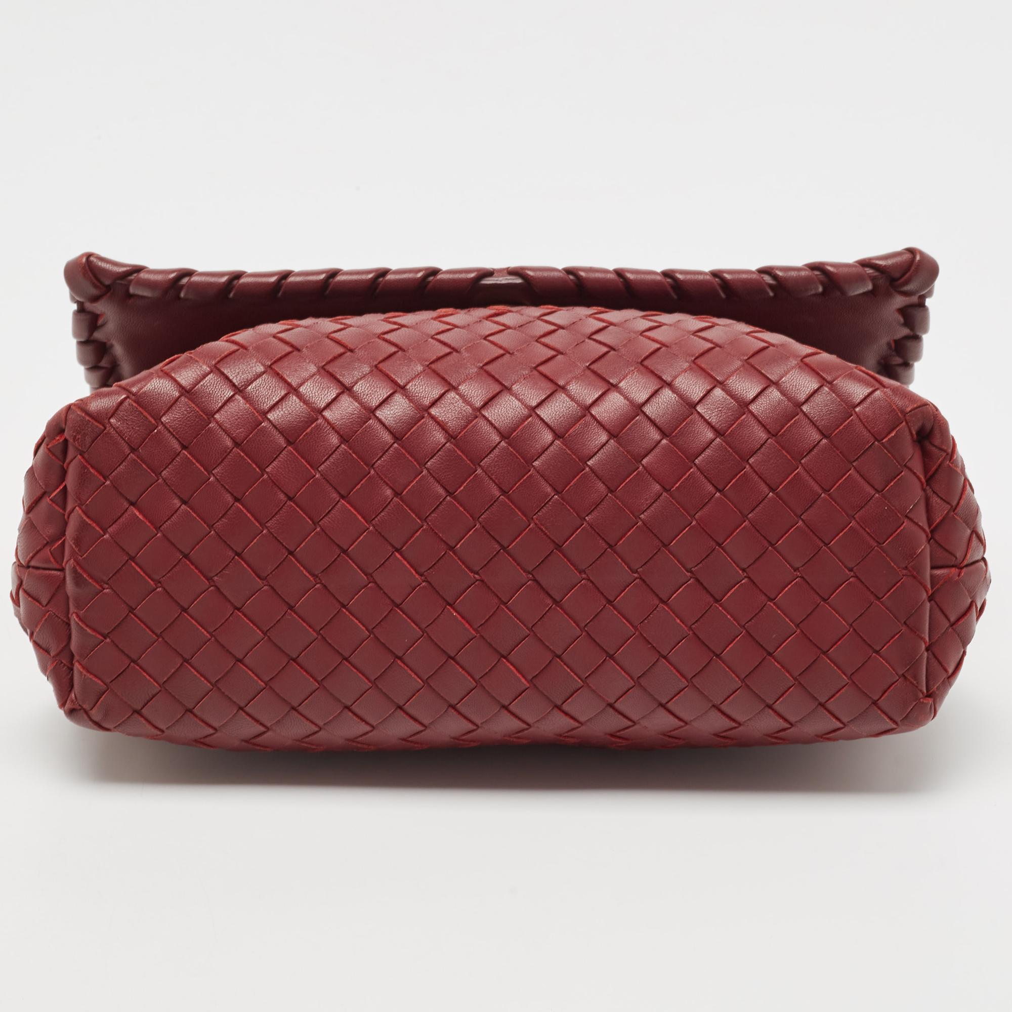 Bottega Veneta Red Intrecciato Leather Small Olimpia Shoulder Bag 2