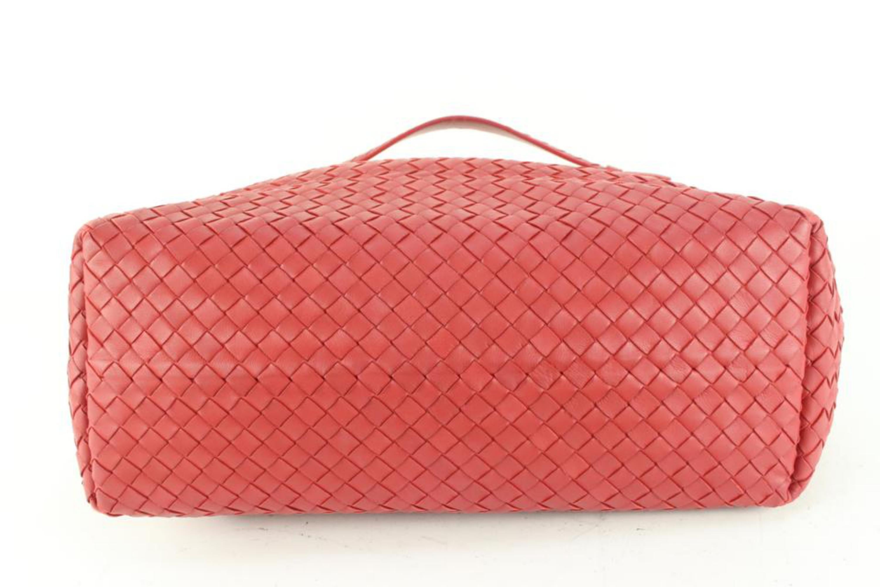 Women's Bottega Veneta Red Intrecciato Nappa Leather Garda Bag 97bv68s