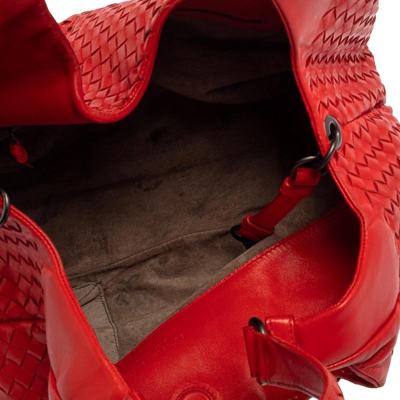 Bottega Veneta Red Leather Intrecciato Campana Hobo 7