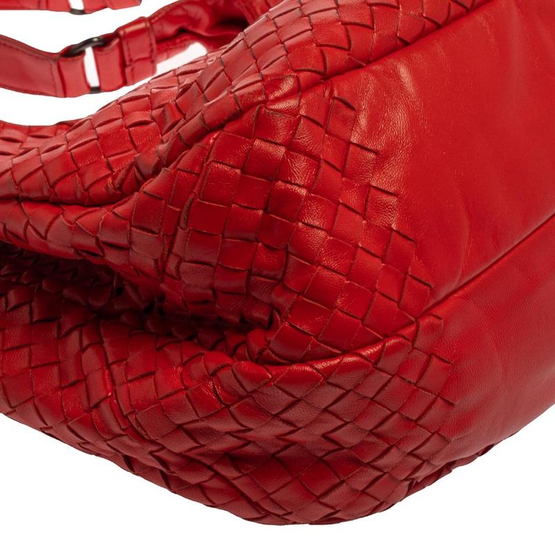 Bottega Veneta Red Leather Intrecciato Campana Hobo 1