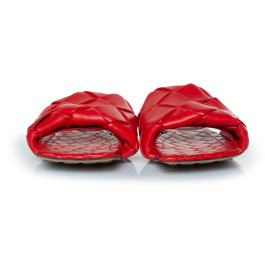 Bottega Veneta, Lido-Sandalen aus rotem Leder im Angebot 2
