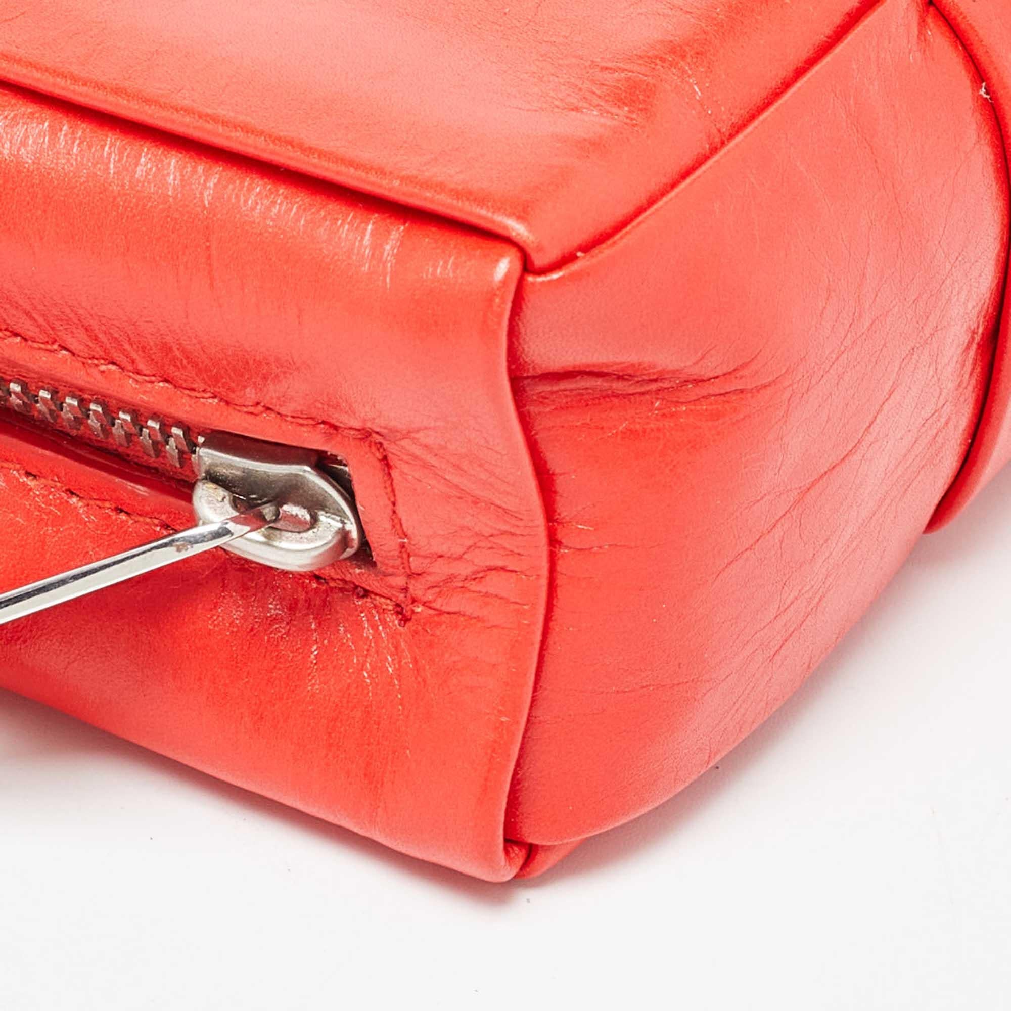 Bottega Veneta Rotes Leder Portemonnaie mit Reißverschluss 4