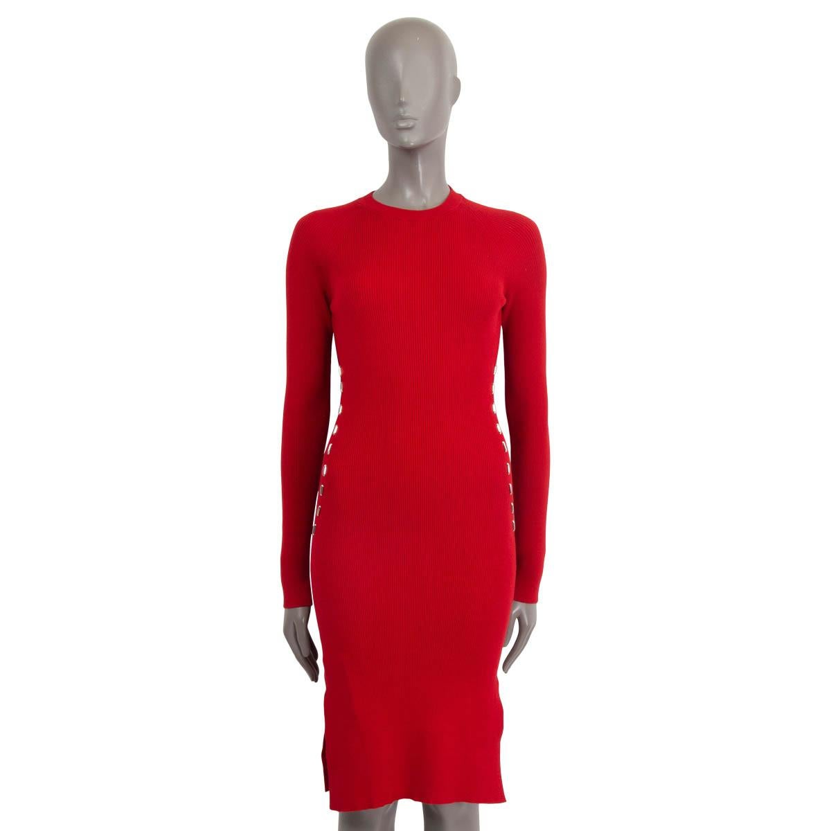 red knit bodycon dress