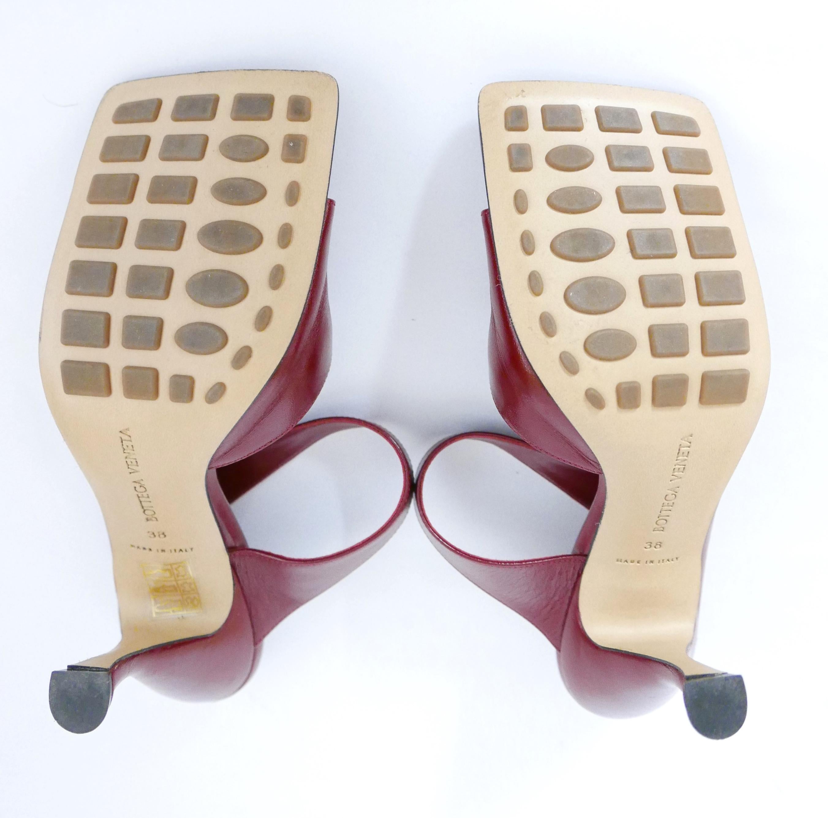 Bottega Veneta Resort 2020 Ox Blood Red Cut-Away Heels For Sale 1