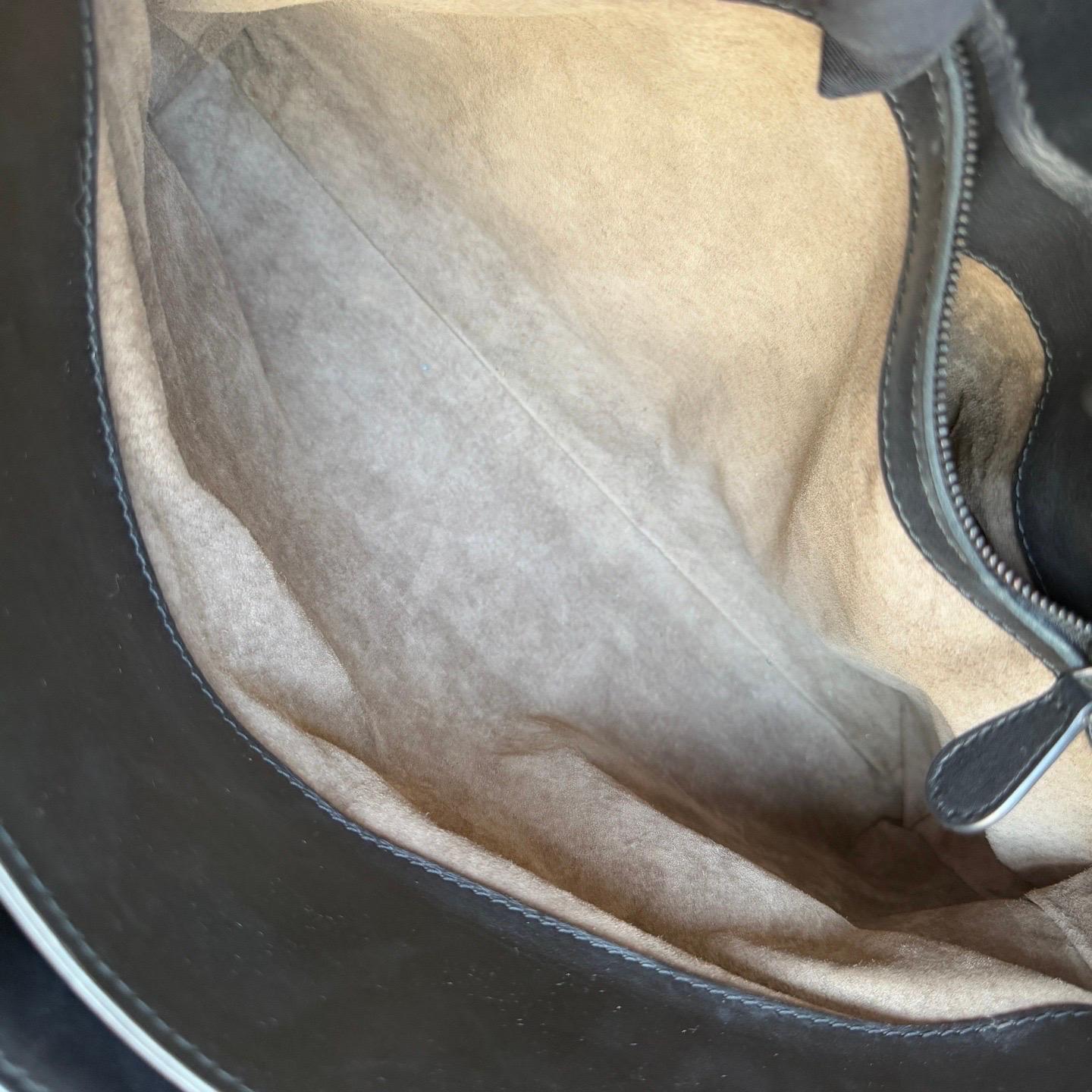 Bottega Veneta Roma Sac à main Intrecciato Nappa Leather Black Large 35cm en vente 10