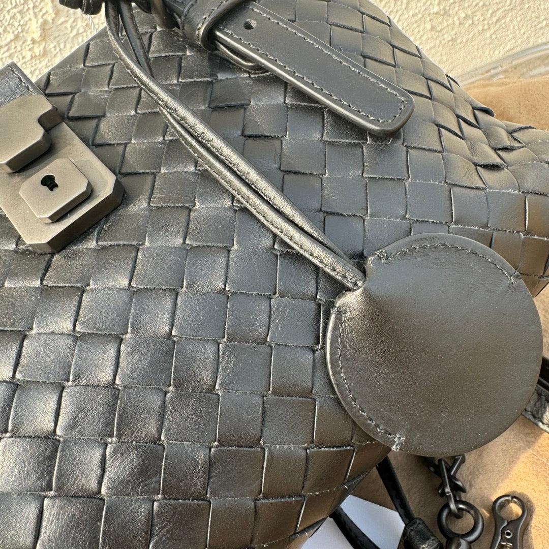 Bottega Veneta Roma Handbag Bag Intrecciato Nappa Leather Black Mini 25cm 15
