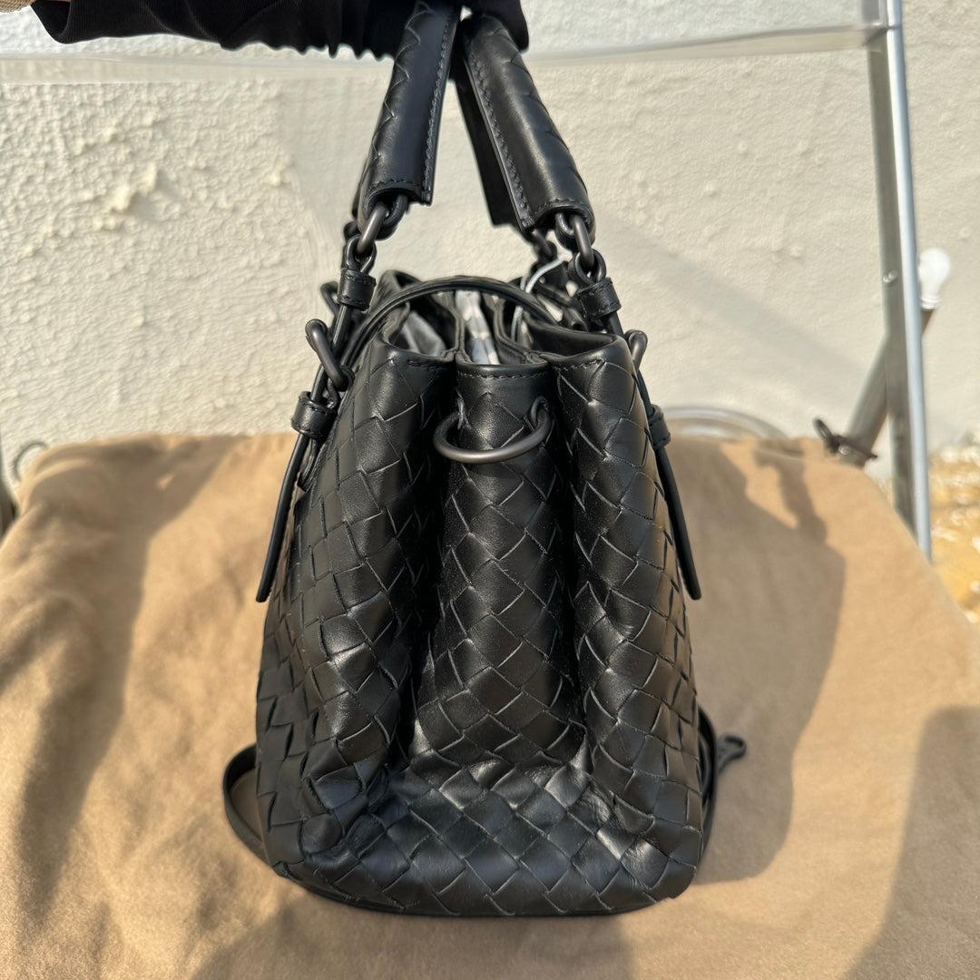 Bottega Veneta Roma Handbag Bag Intrecciato Nappa Leather Black Mini 25cm 1