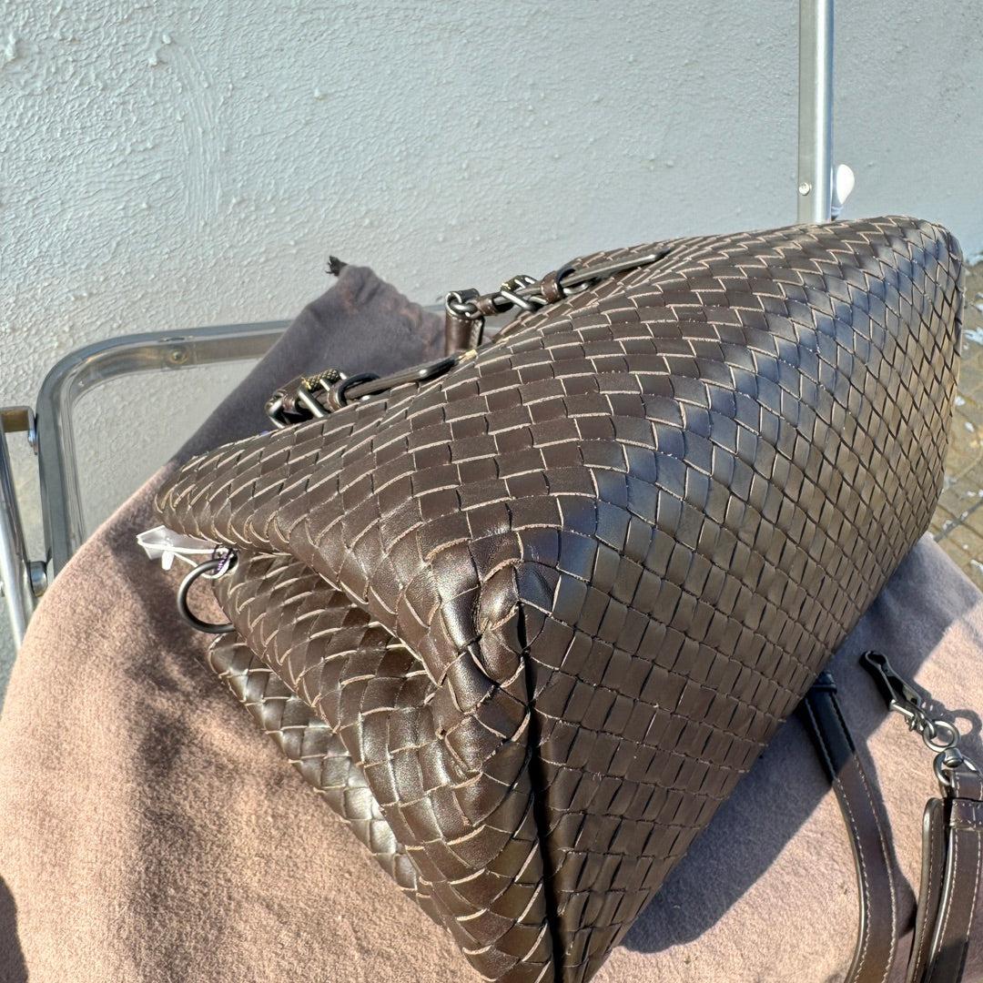 Bottega Veneta Roma Bolso Bolso Intrecciato Nappa Piel Marrón Chocolate Pequeño en venta 6