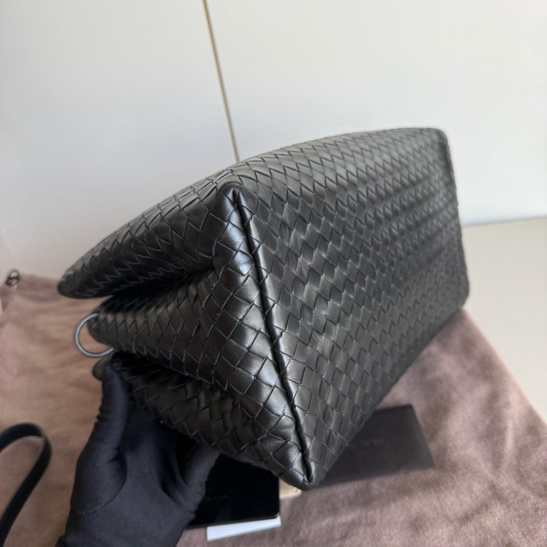 Bottega Veneta Roma Handbag Intrecciato Nappa Leather Black Small 30cm 2