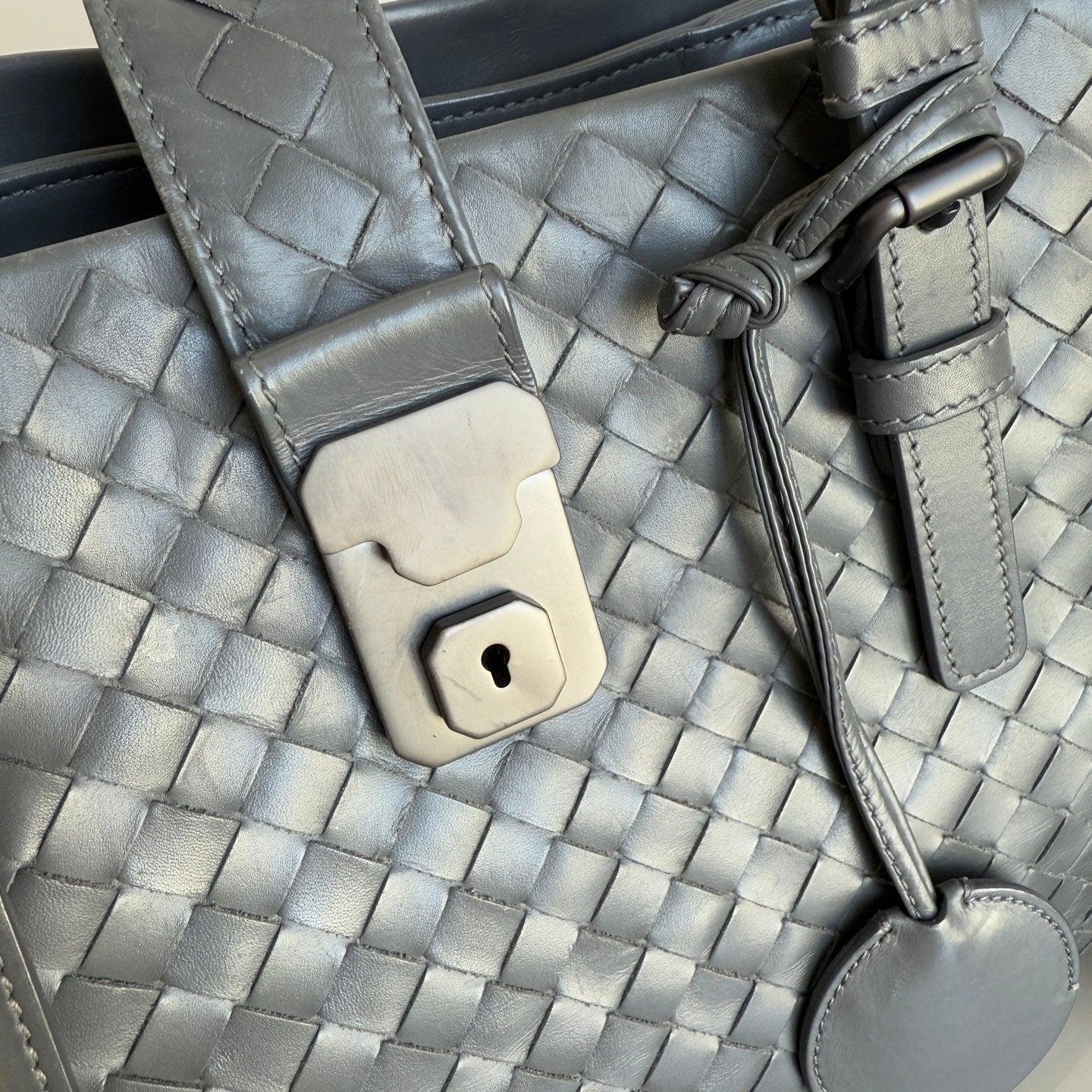 Bottega Veneta Roma Handbag Intrecciato Nappa Leather Grey Small 30cm For Sale 5