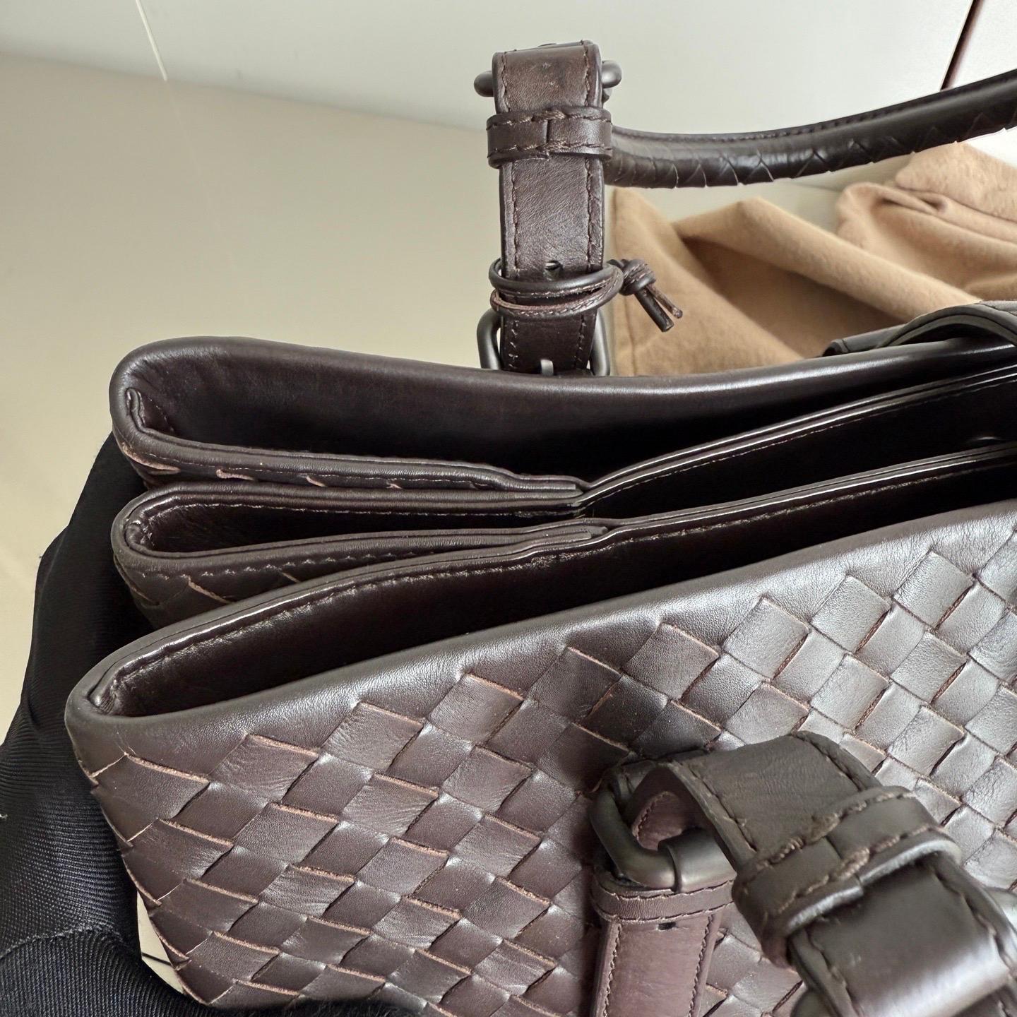 Bottega Veneta Roma Large Intrecciato Nappa Leather Chocolate Brown 35cm 10