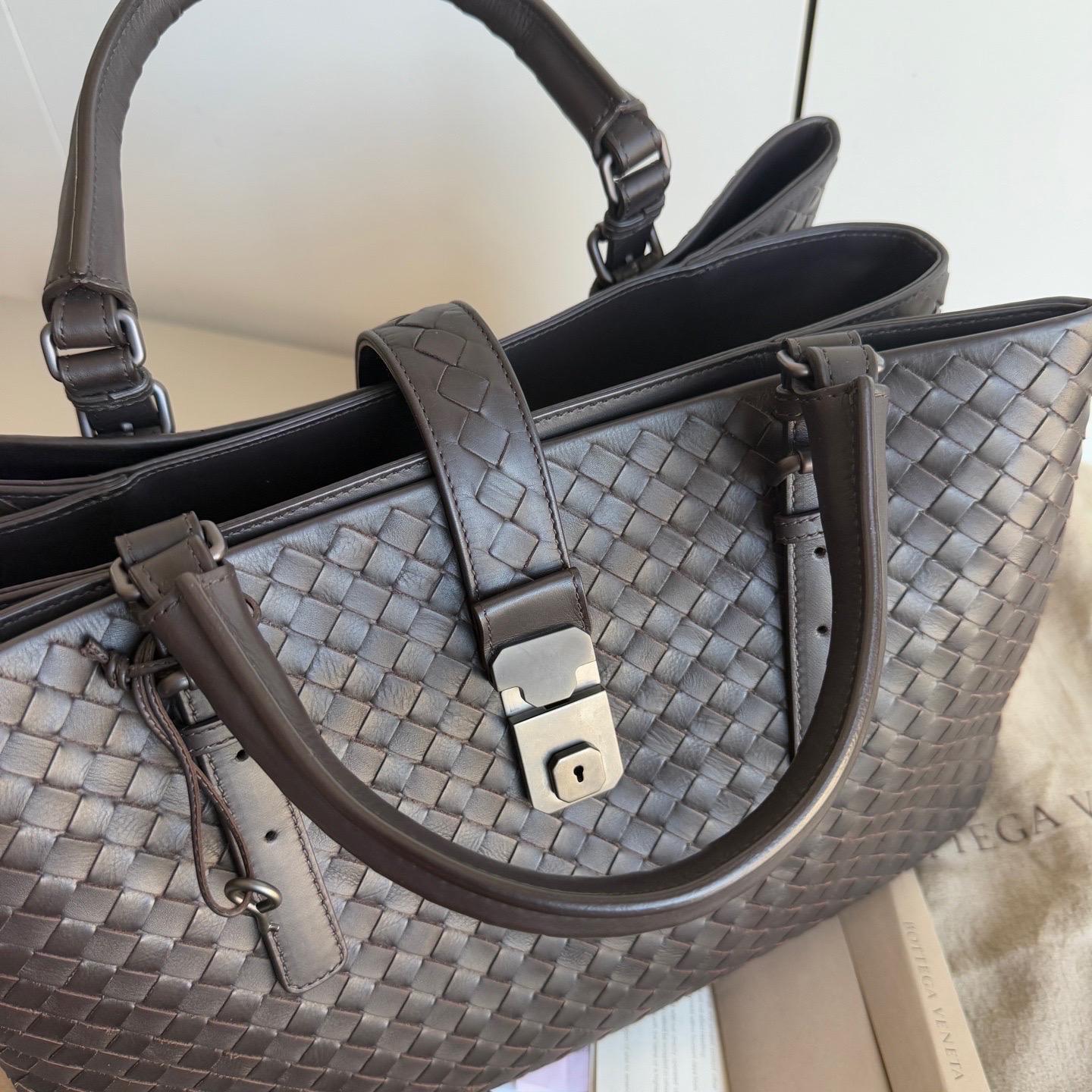 Bottega Veneta Roma Large Intrecciato Nappa Leather Dark Brown 35cm 10