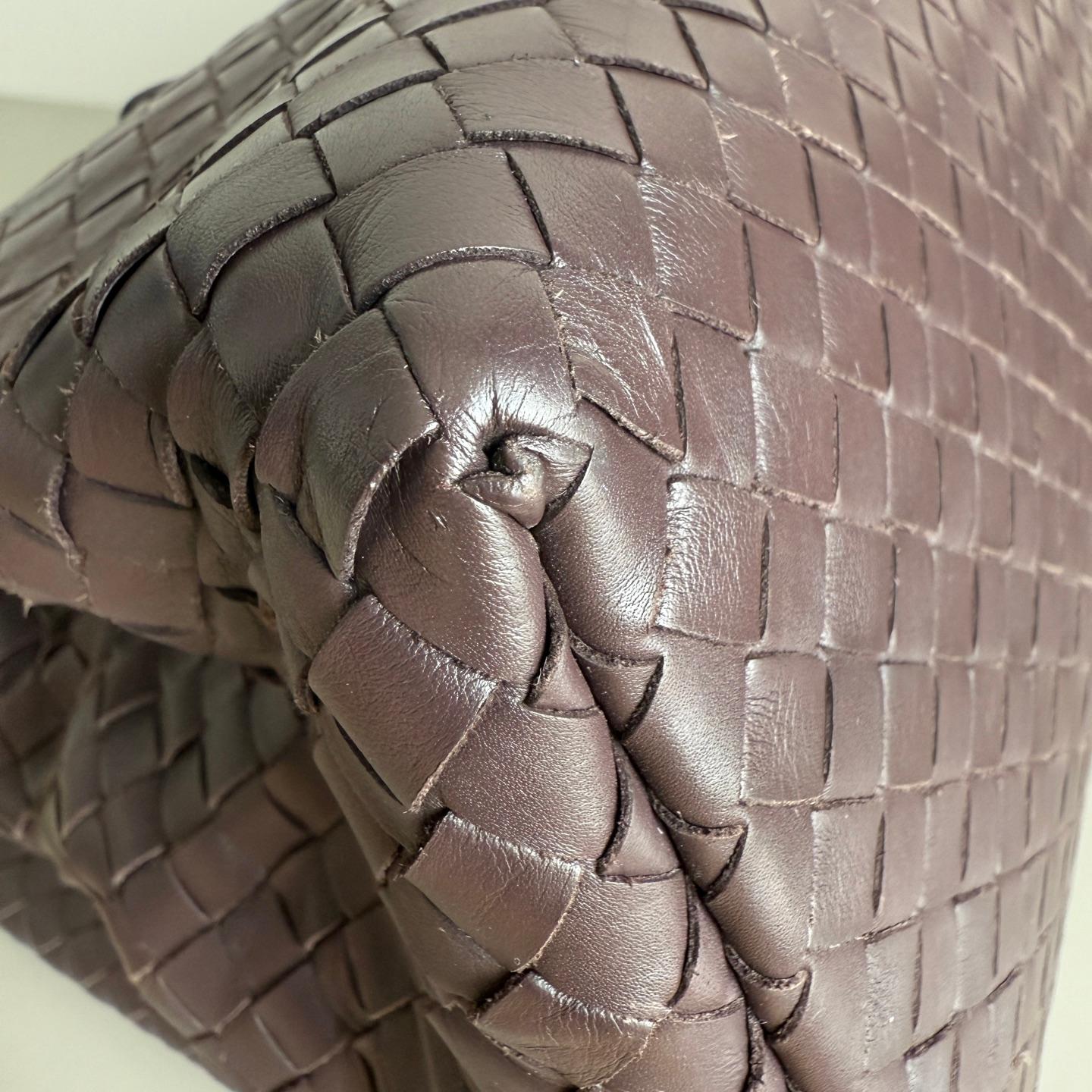 Bottega Veneta Roma Large Intrecciato Nappa Marrone Scuro 35cm in vendita 4