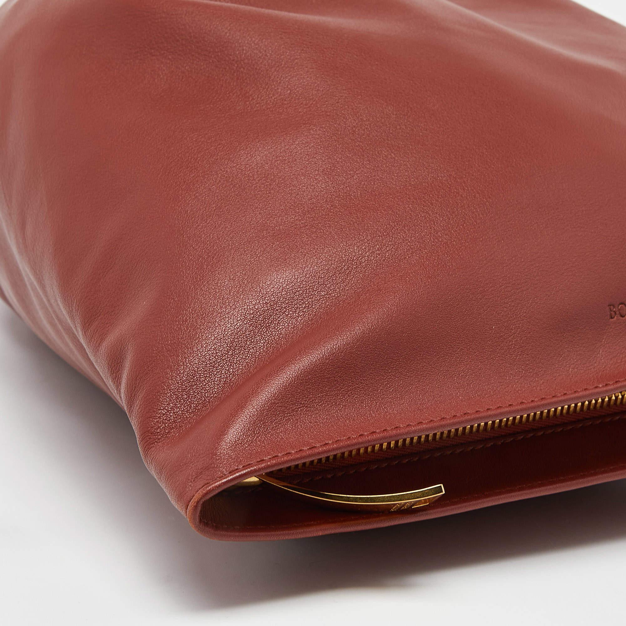 Women's Bottega Veneta Rust Brown Leather BV Knotted Twist Clutch For Sale