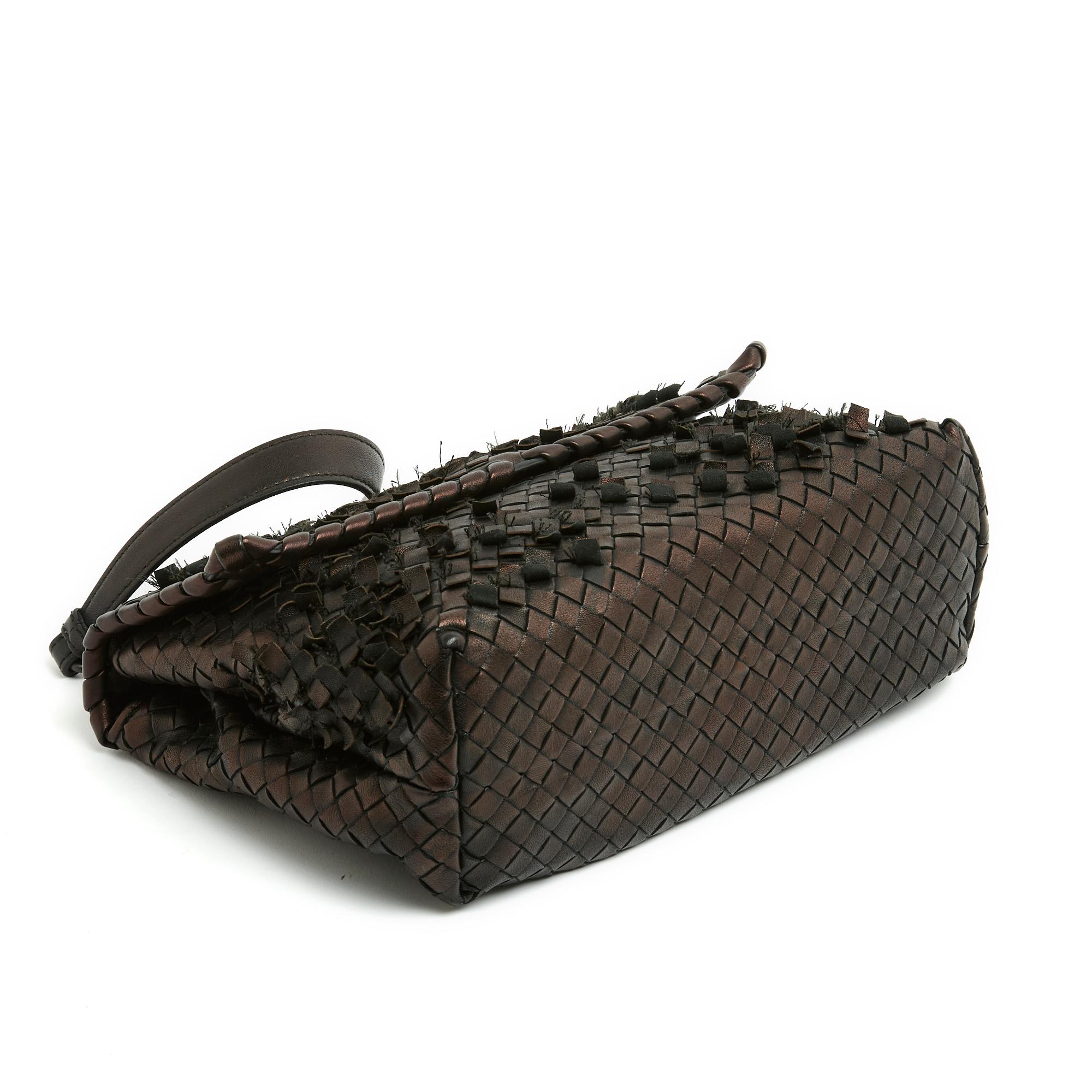 Women's or Men's Bottega Veneta Sac Olimpia GM Intrecciato Brown bronze Leather Bag For Sale