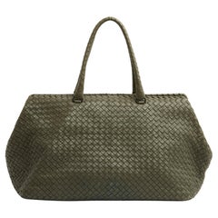 Bottega Veneta Sac Voyage MM Intrecciato Medium Reisetasche aus grünem Leder  