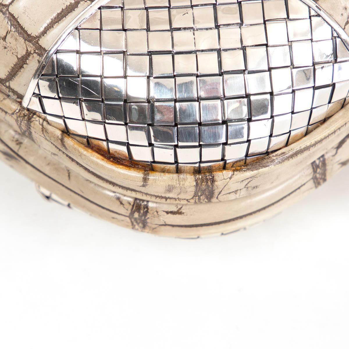BOTTEGA VENETA sand beige WASH CROCODILE KNOT SMALL Clutch Bag 1