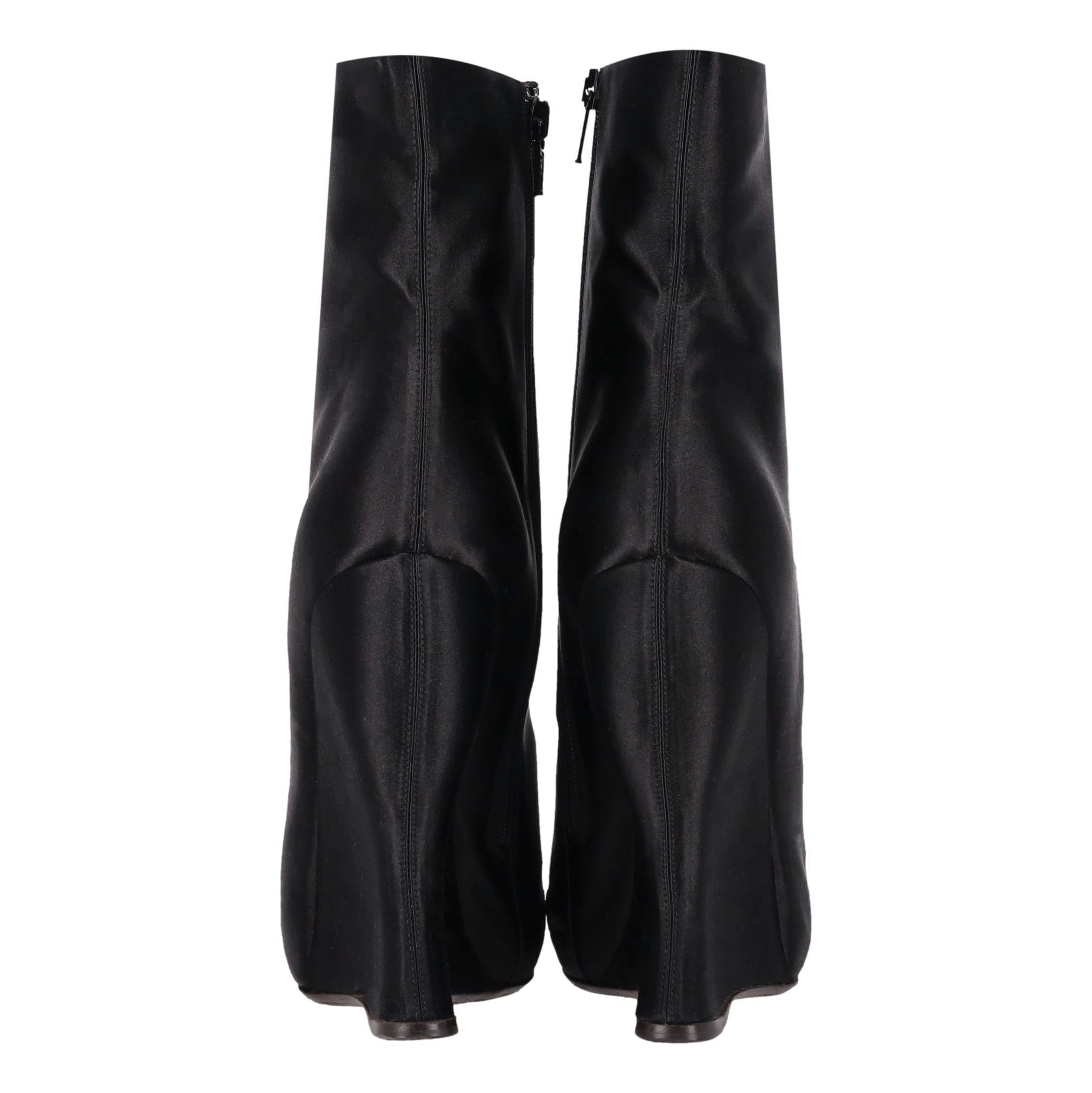 De las mujeres Botines de cuña curvada y satinada Bottega Veneta en venta