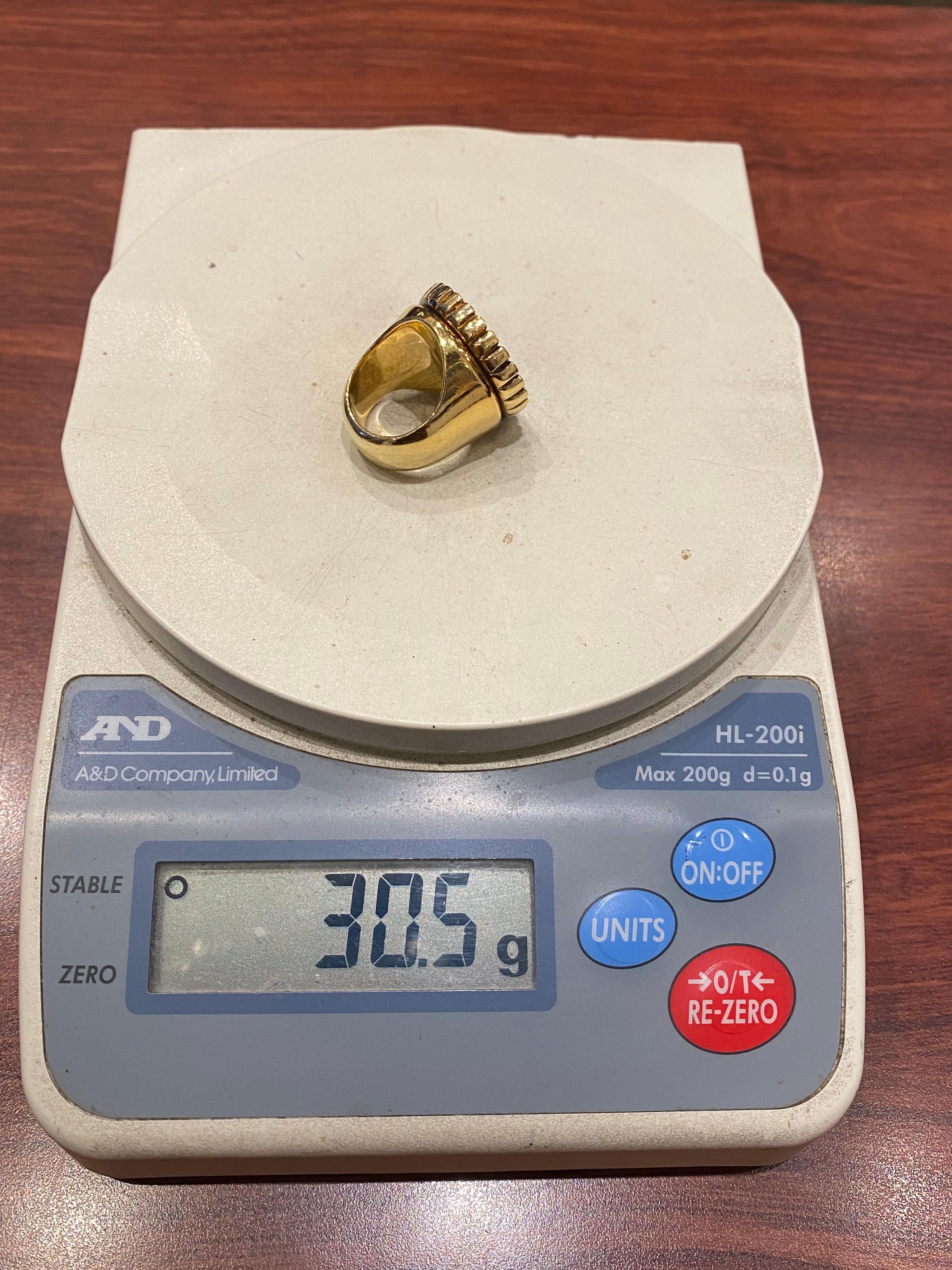 Bottega Veneta Silver-Gilt Black Enamel Signet Unisex Ring, Made in Italy. For Sale 3