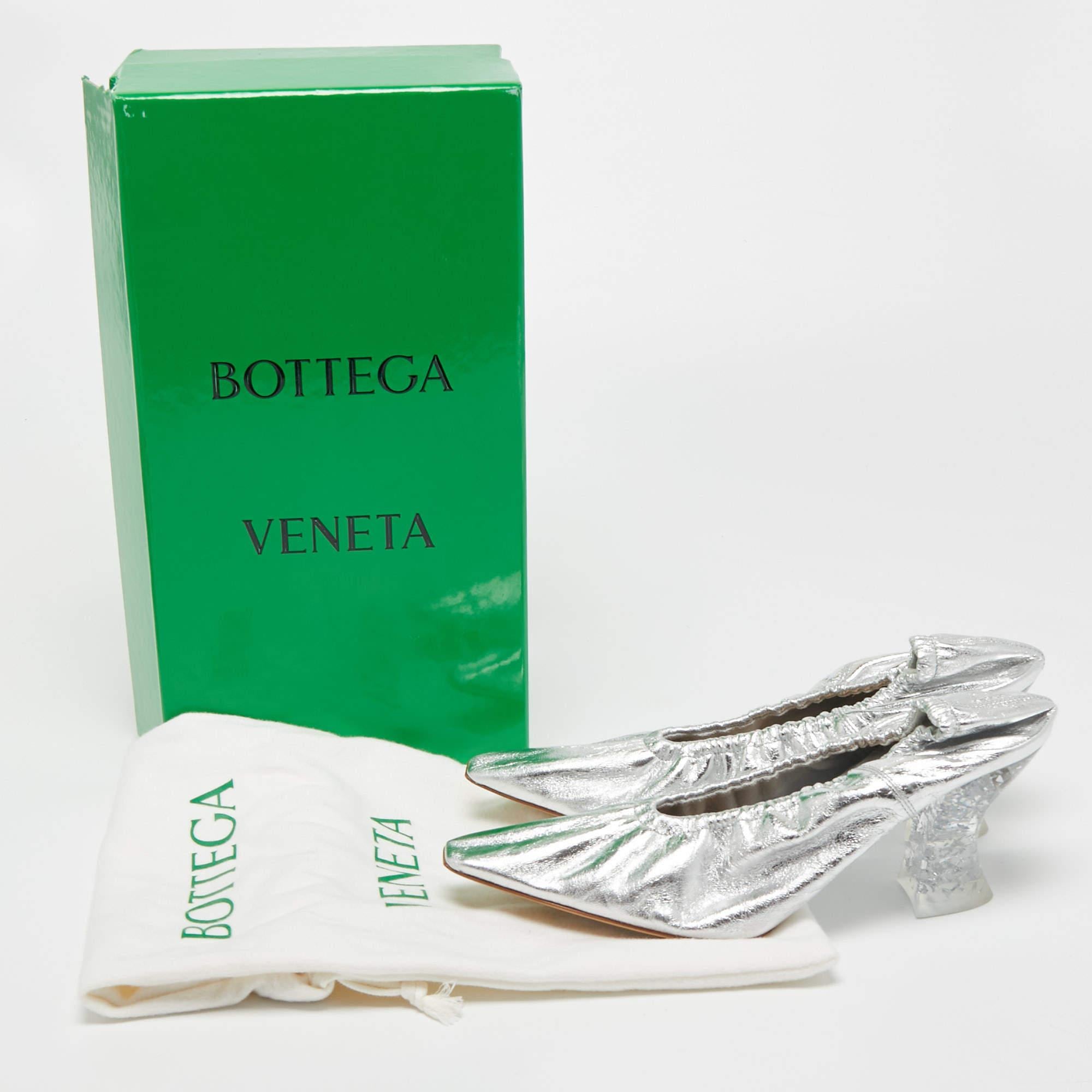 Bottega Veneta Silver Leather Scrunch Block Pumps Size 37.5 5