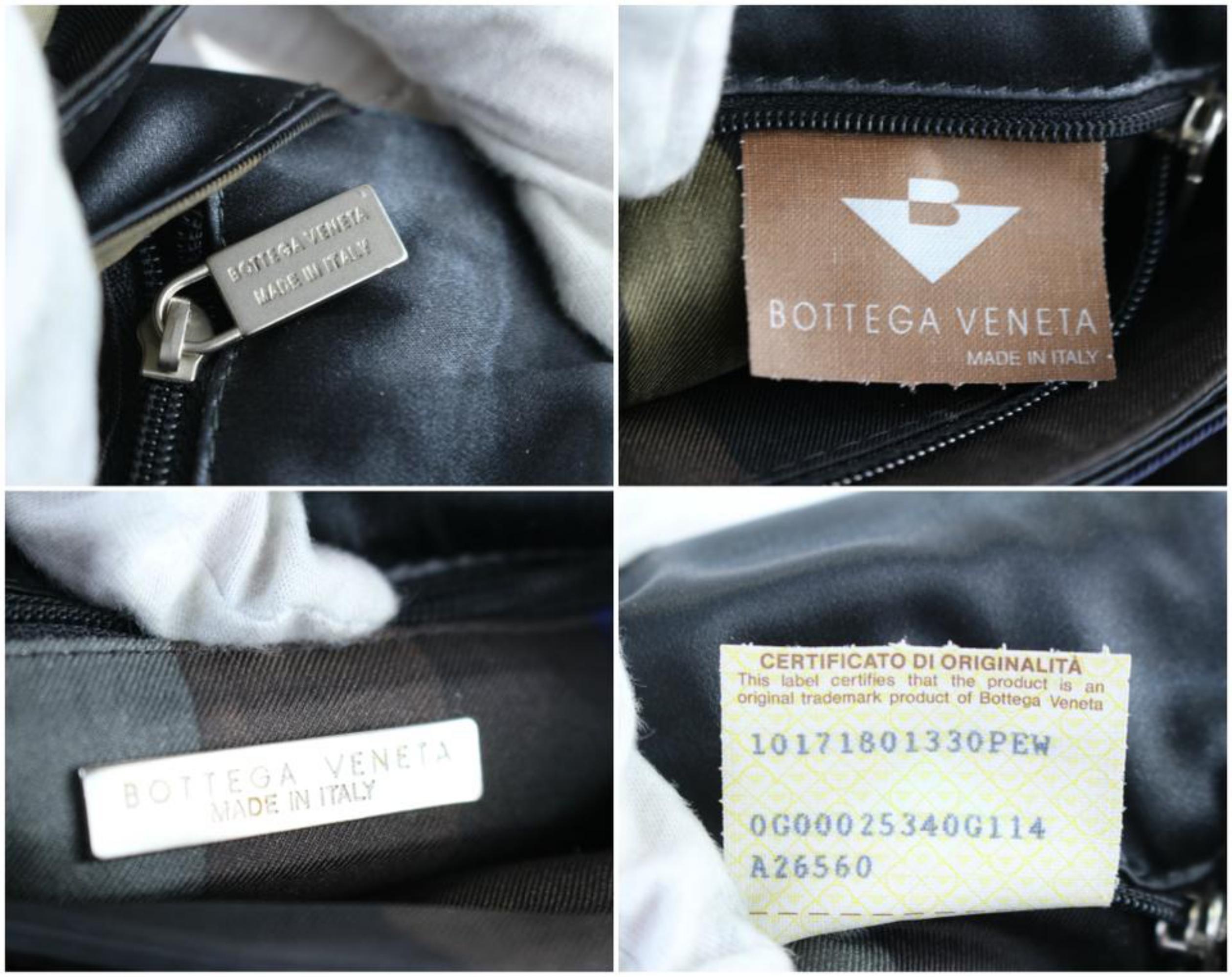 Bottega Veneta Silver Sequin Beaded Crossbody Turnlock Flap 1BV824 en vente 6