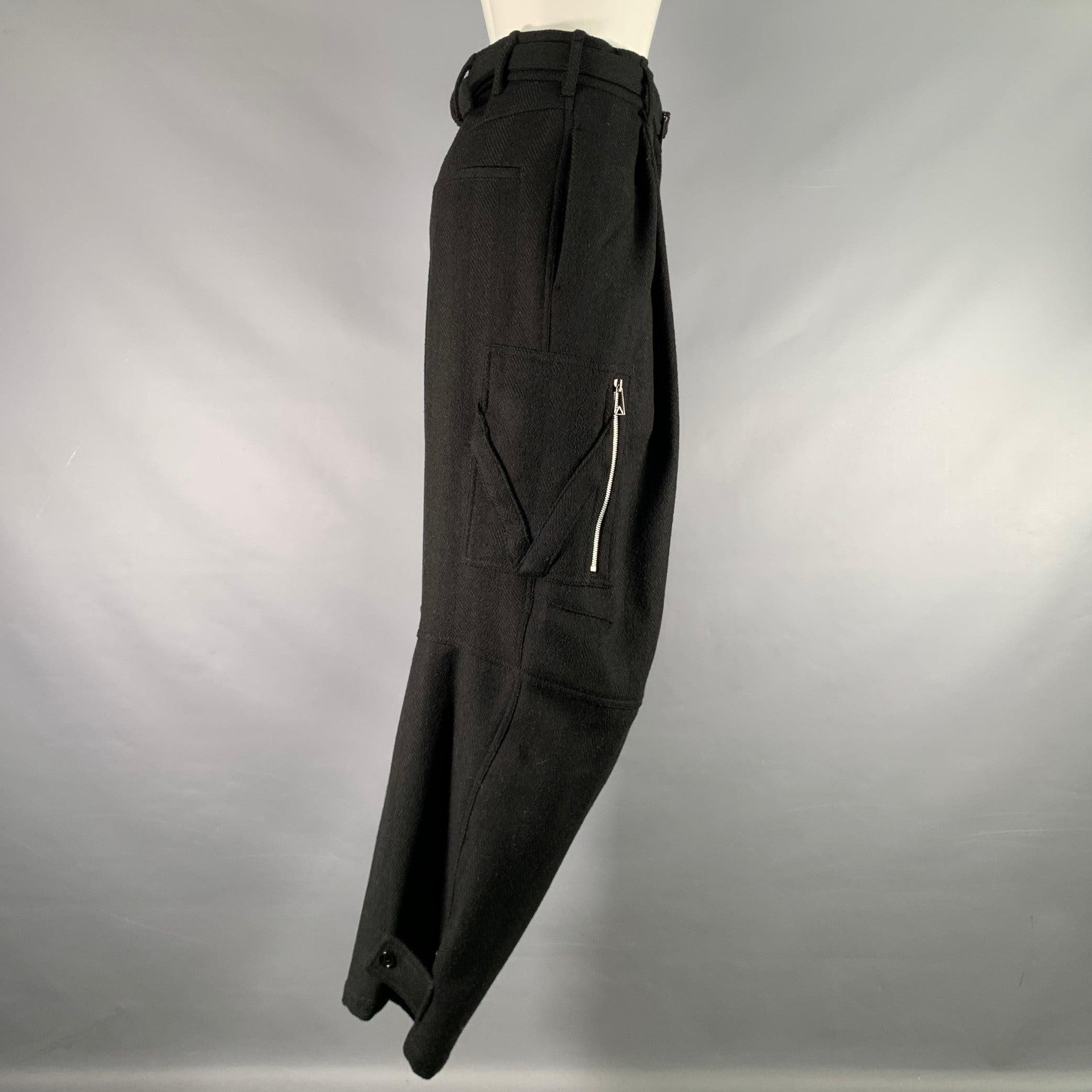 BOTTEGA VENETA Size 0 Black Lambswool blend Herringbone Cargo Casual Pants In Good Condition For Sale In San Francisco, CA