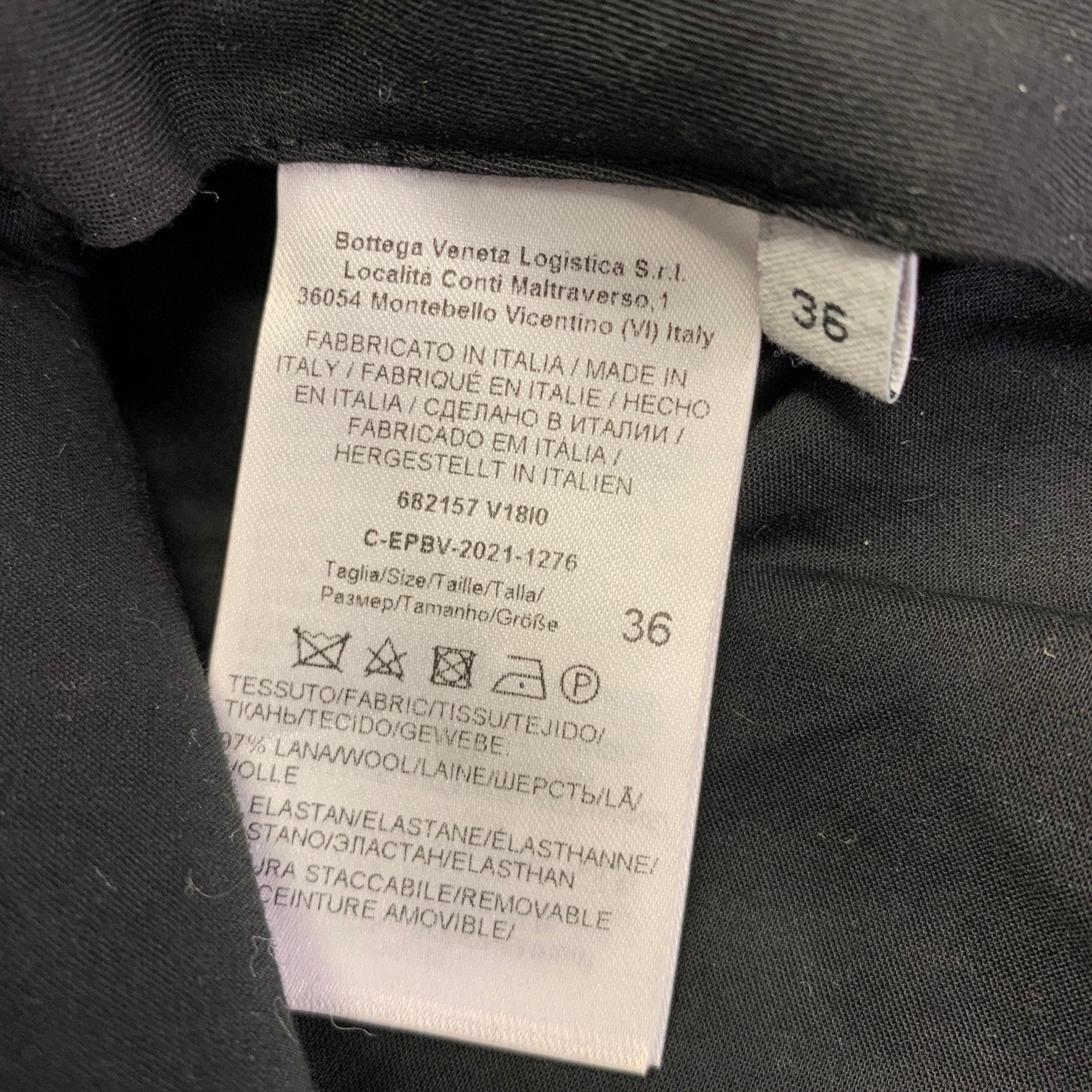 BOTTEGA VENETA Size 0 Black Lambswool blend Herringbone Cargo Casual Pants For Sale 2