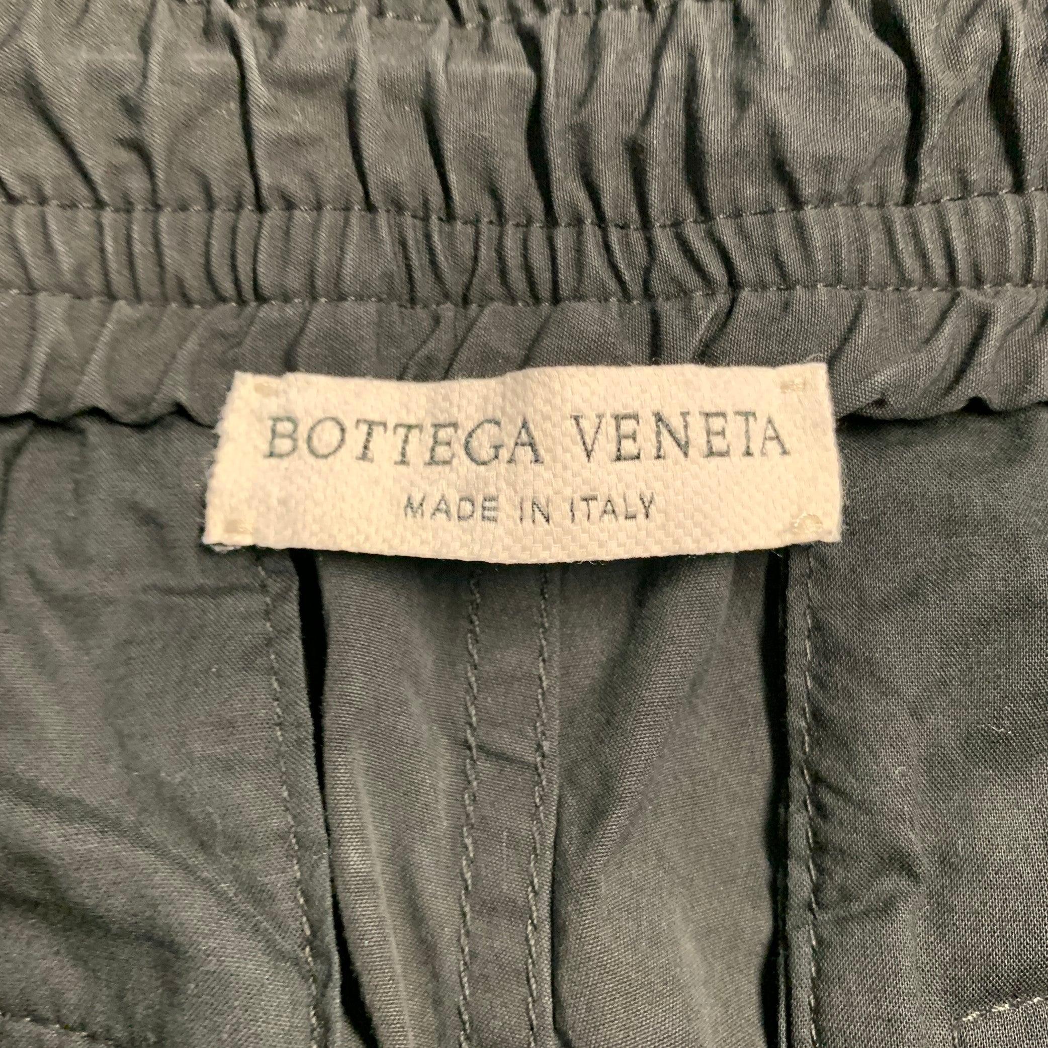 BOTTEGA VENETA Size 34 Black Cotton Blend Elastic Waistband Casual Pants In Good Condition For Sale In San Francisco, CA