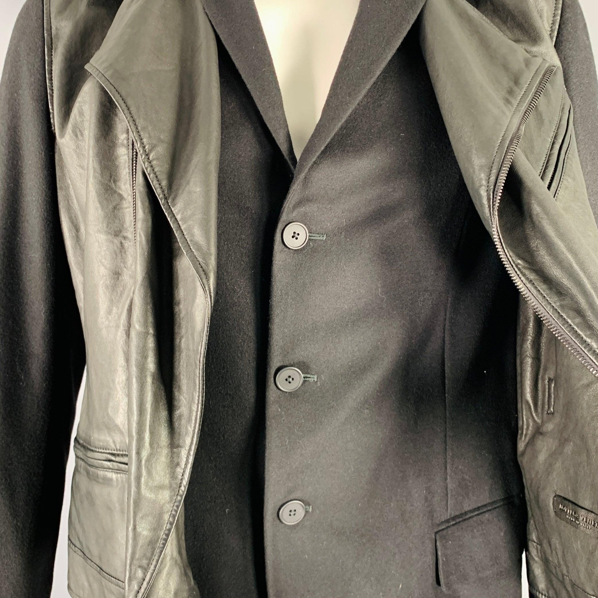 BOTTEGA VENETA Größe 44 Schwarze Bikerjacke aus Kaschmir mit gemischten Materialien im Zustand „Hervorragend“ im Angebot in San Francisco, CA