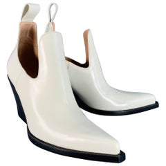BOTTEGA VENETA Size 9 Ivory Black Leather Slip On Stacked Heel Western Ankle Boots