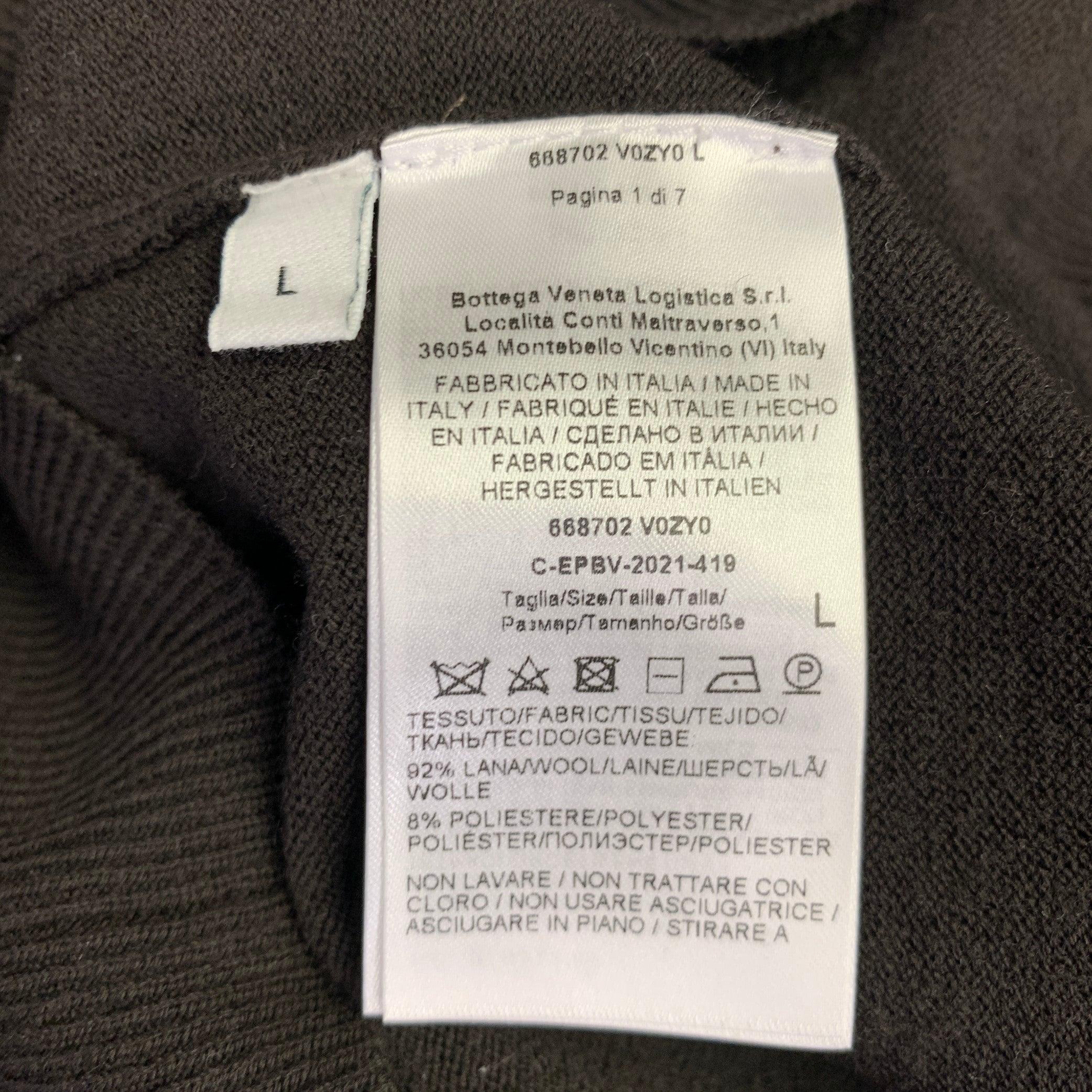 BOTTEGA VENETA Size L Brown Knit Wool Blend V-Neck Pullover (pull à col en V en laine mélangée) Pour hommes en vente