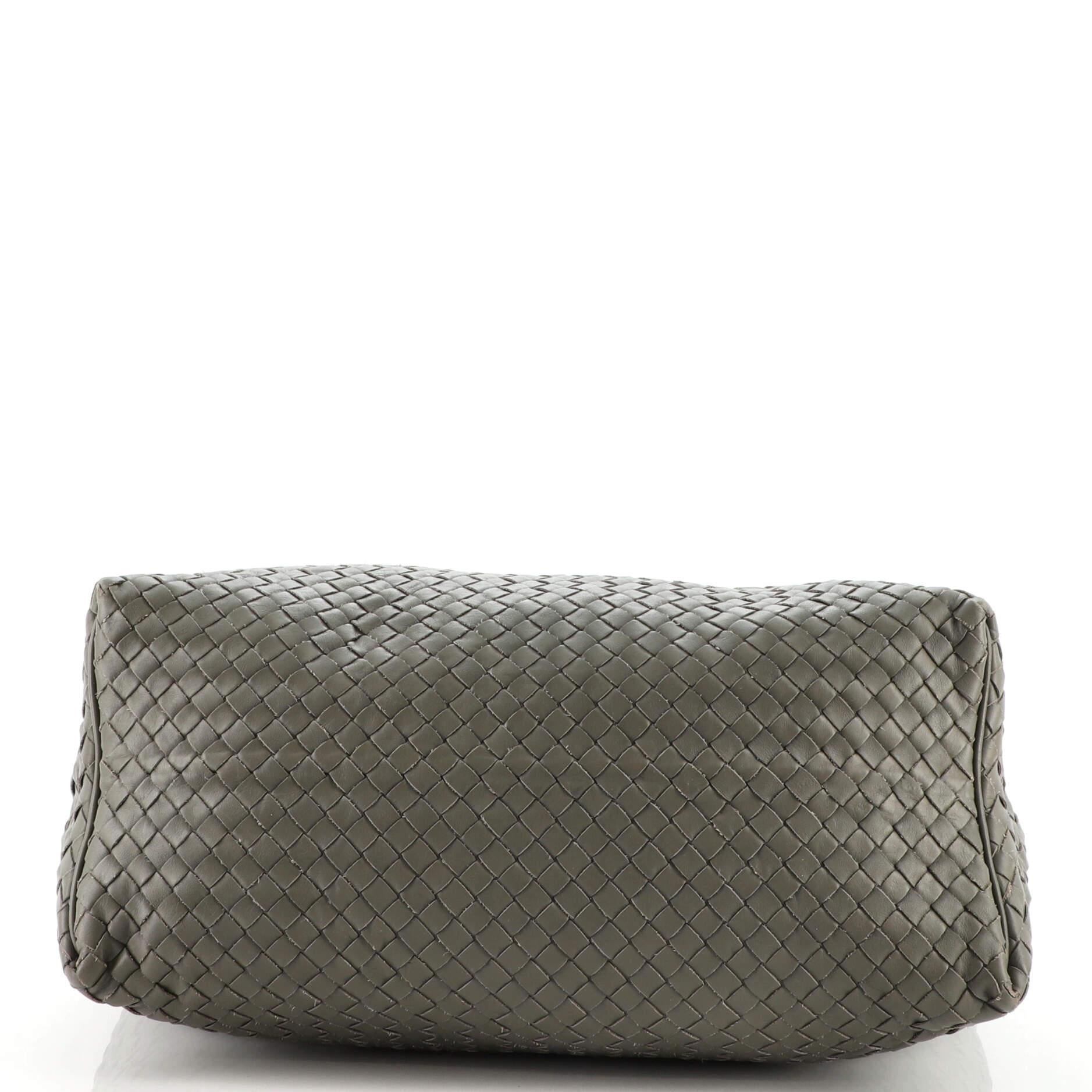 Bottega Veneta Sloane Hobo Intrecciato Nappa Medium In Good Condition In NY, NY