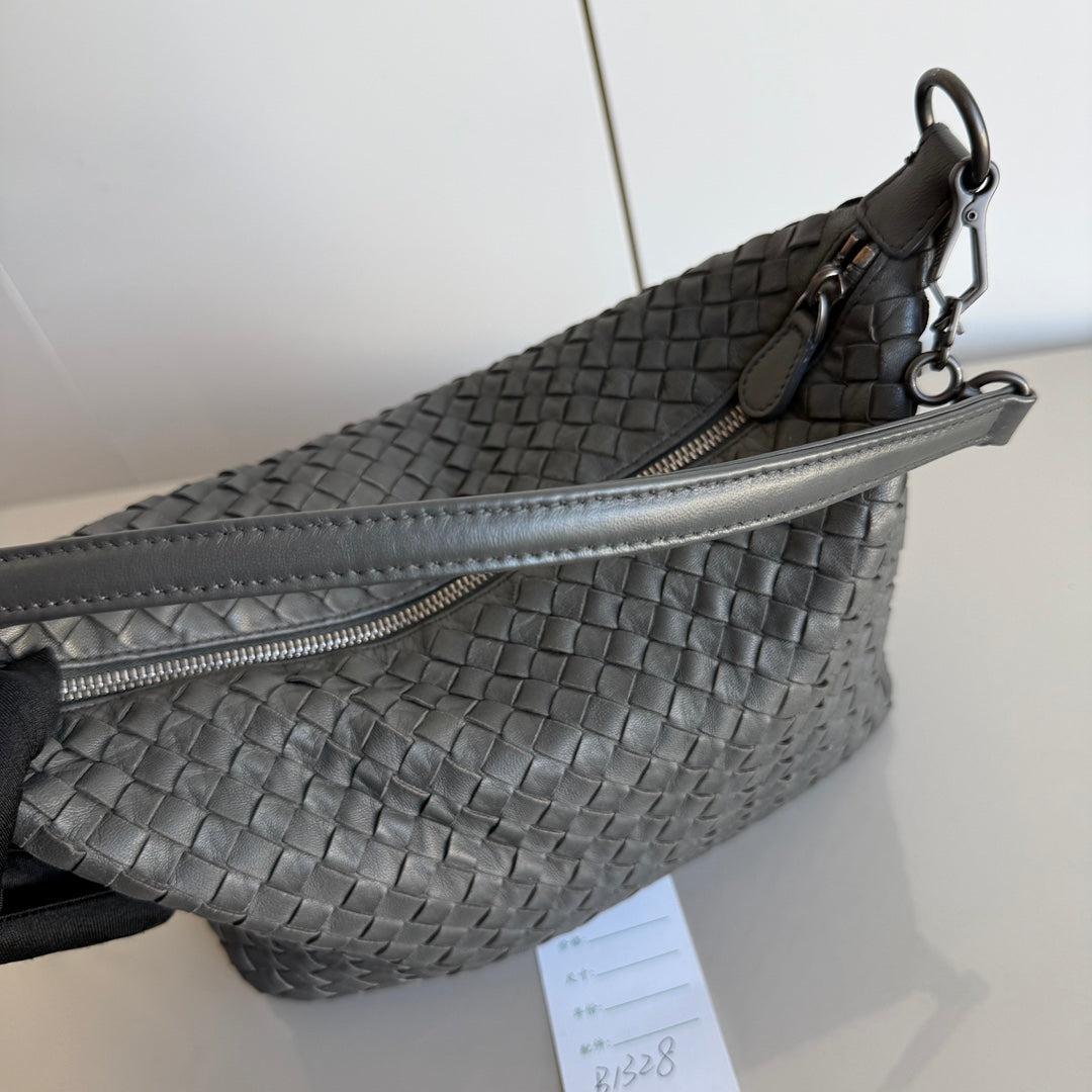 Black Bottega Veneta Sloane Shoulder Bag Grey Small 25cm