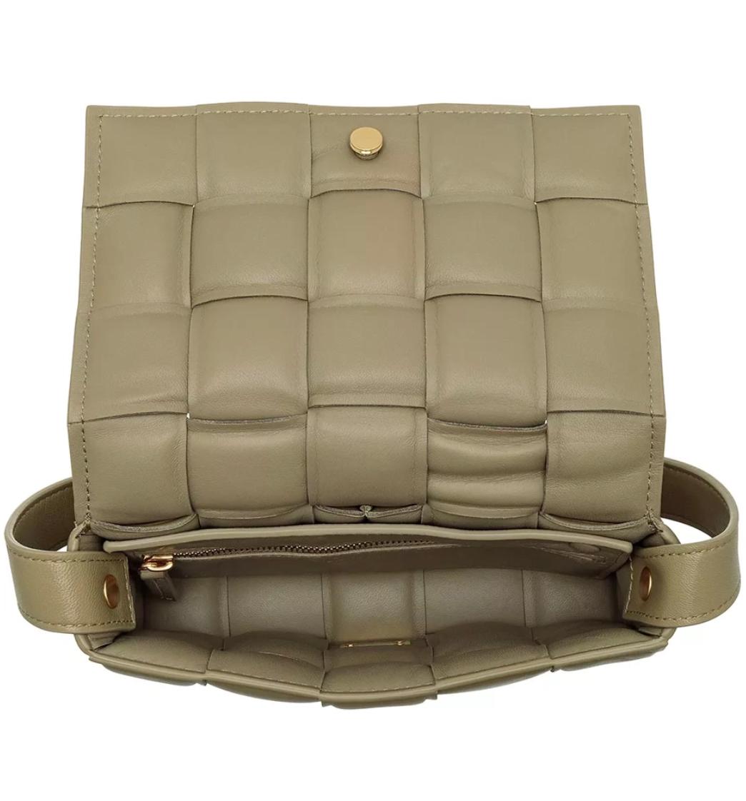 Bottega Veneta Small Padded Cassette in Taupe NWT In New Condition For Sale In Paradise Island, BS